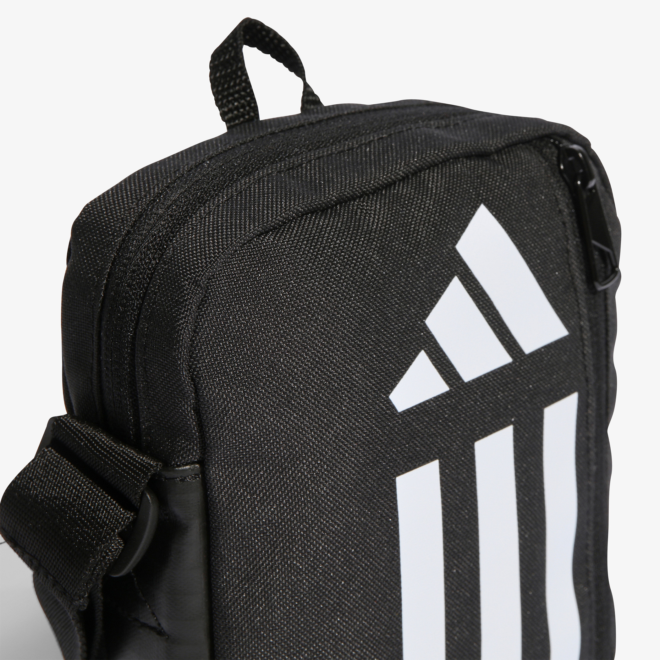 شنطة كروس بودي بطبعات من أديداس-men-bags-image-5