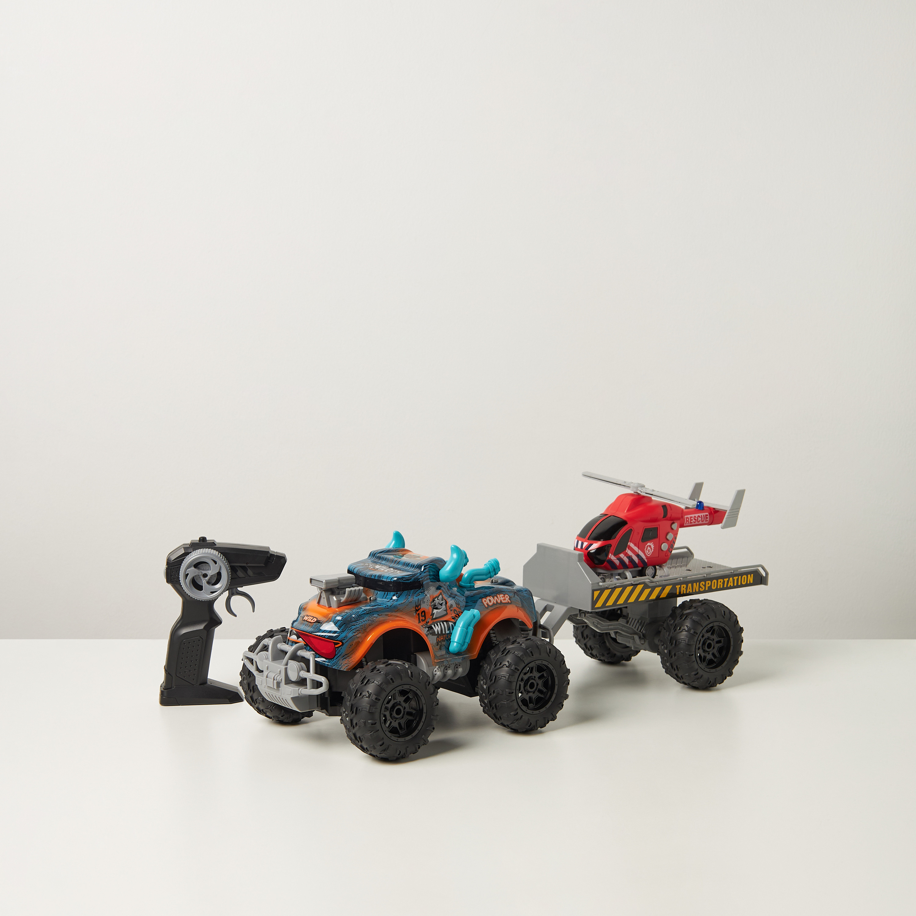 Juniors 1:16 Remote Control Car with Trailer and Helicopter-toys-playvehicles-diecastcars-image-1