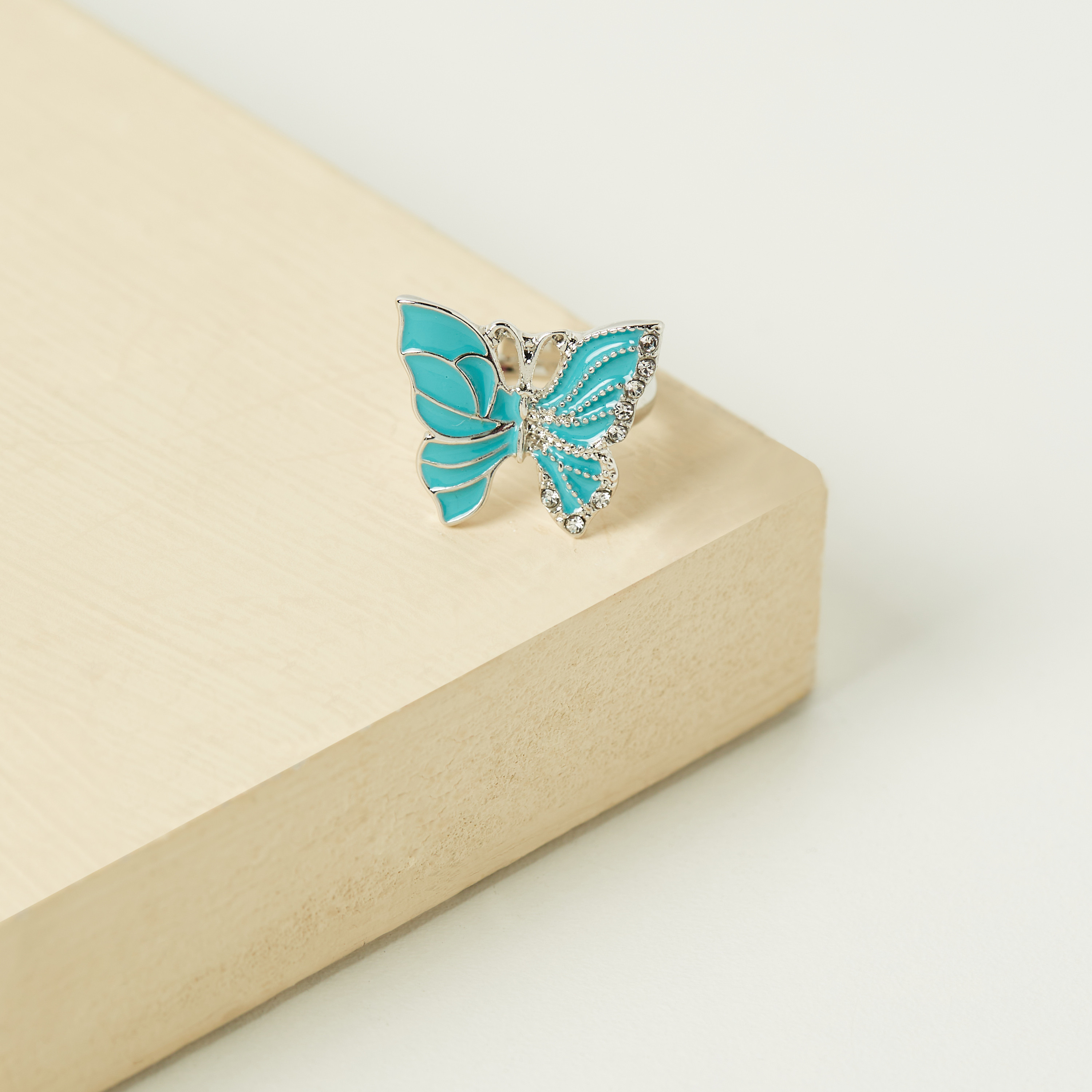 طقم خاتم وعقد بزينة فراشة من تشارمز-girls-accessories-jewellery-image-3