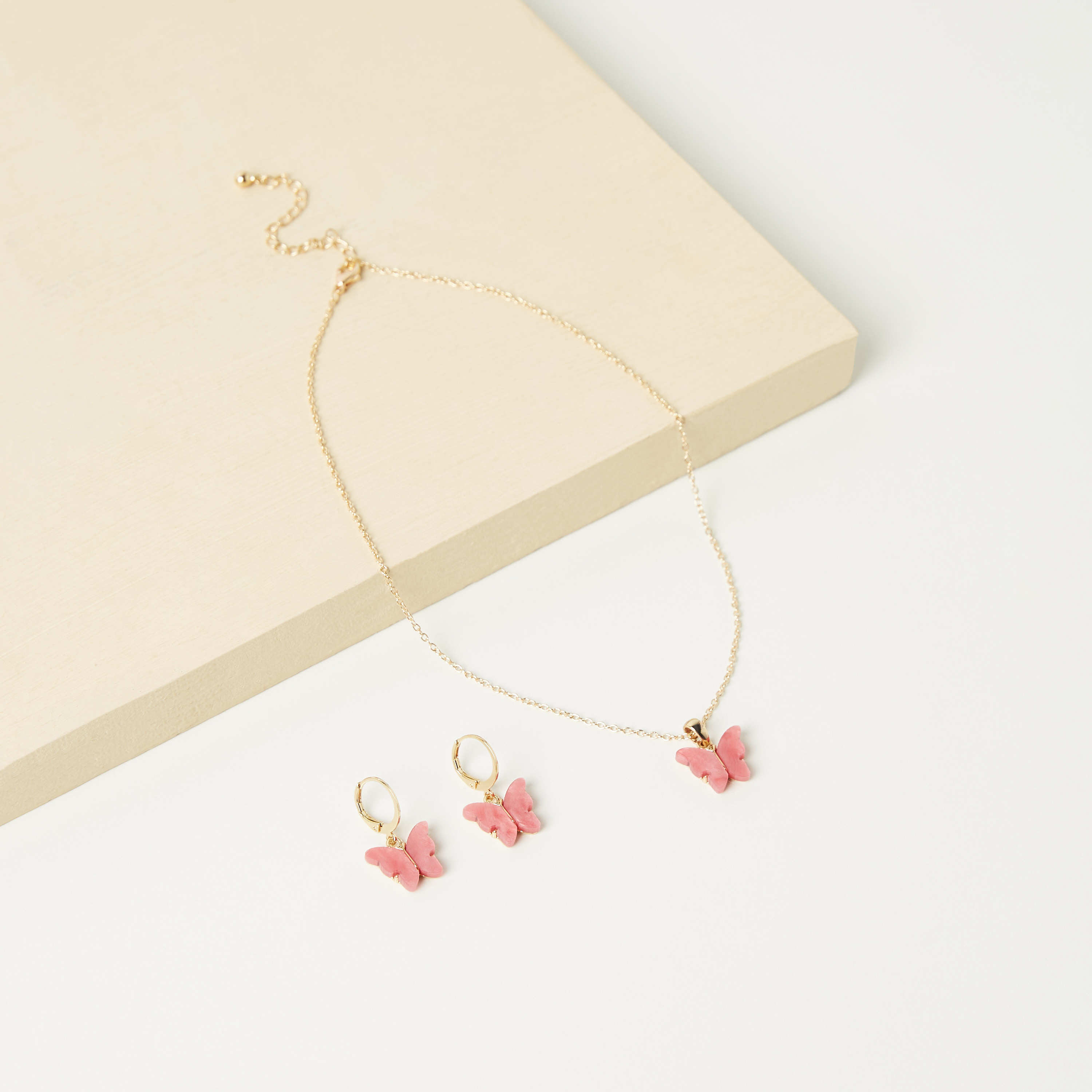 طقم حلق وعقد بدلاية فراشة من تشارمز-girls-accessories-jewellery-image-1