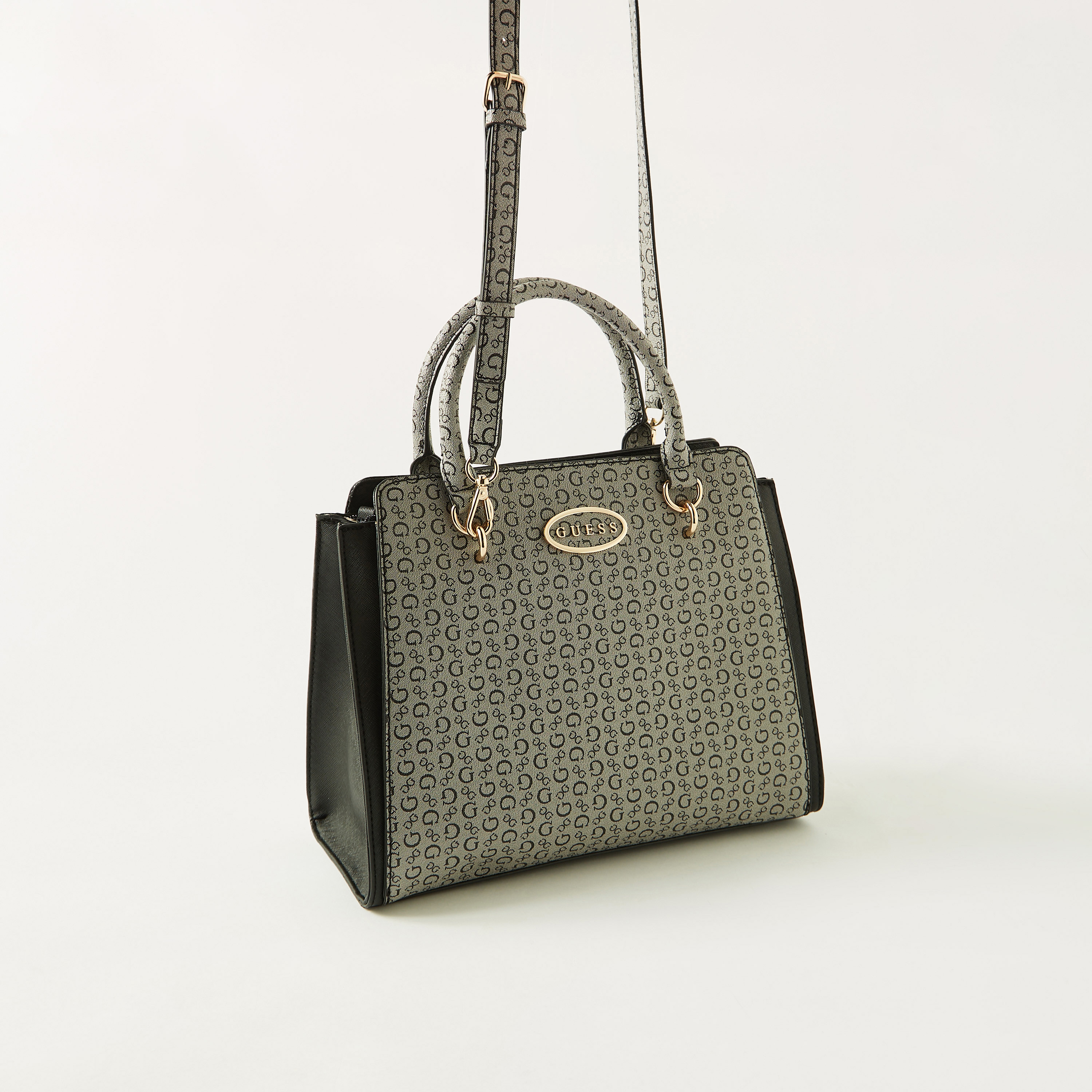 Guess hotsell signature handbag