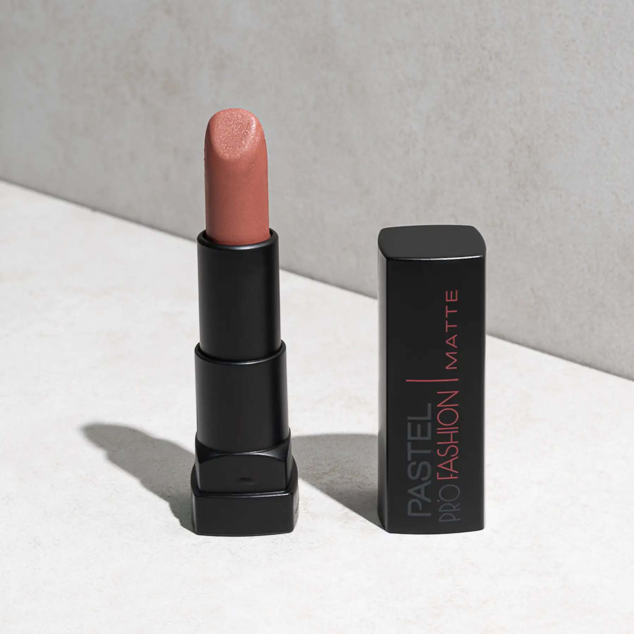 أحمر شفاه باستيل برو فاشون غير لامع-beautyandpersonalcare-makeup-lips-lipsticks-image-1