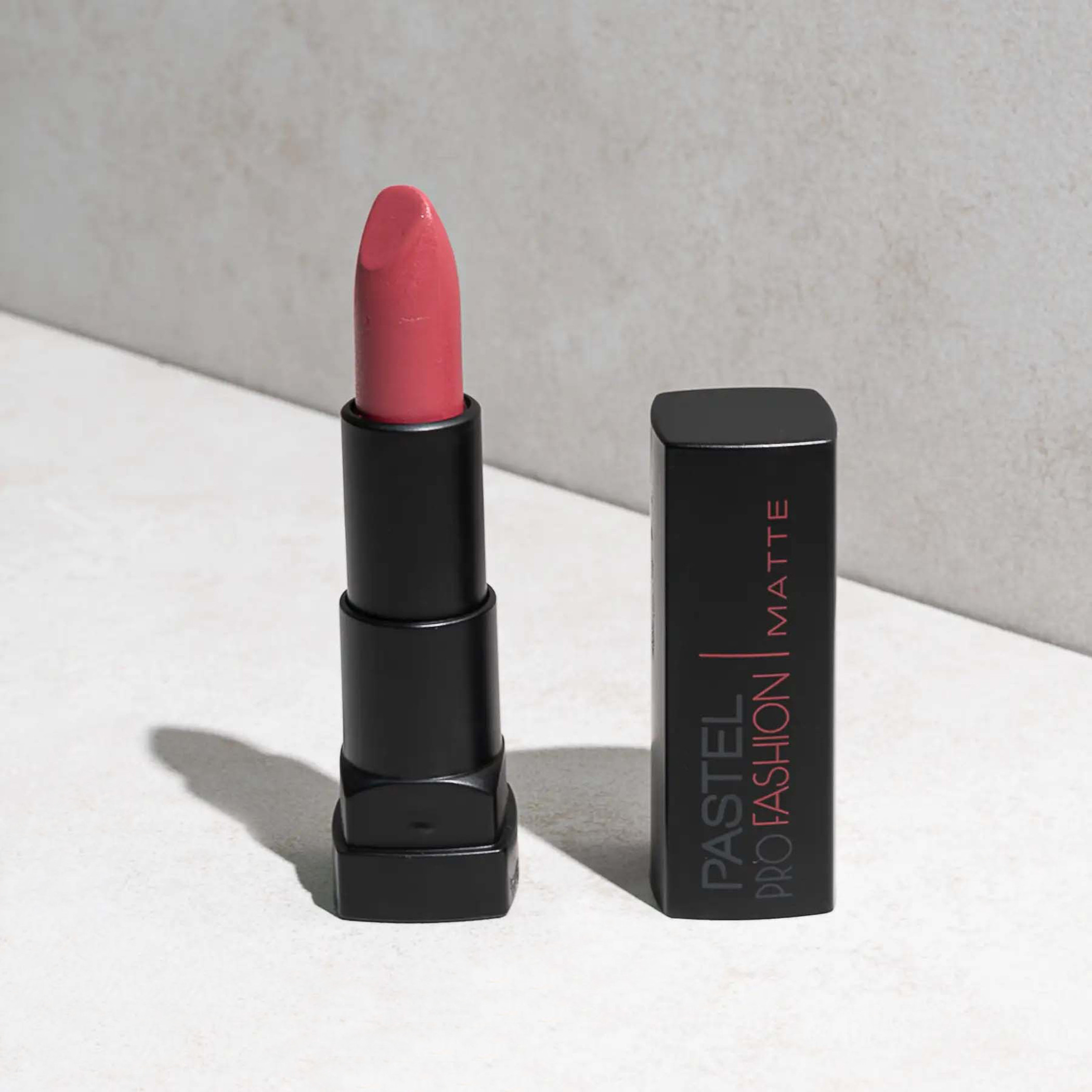 أحمر شفاه باستيل برو فاشون غير لامع-beautyandpersonalcare-makeup-lips-lipsticks-image-1