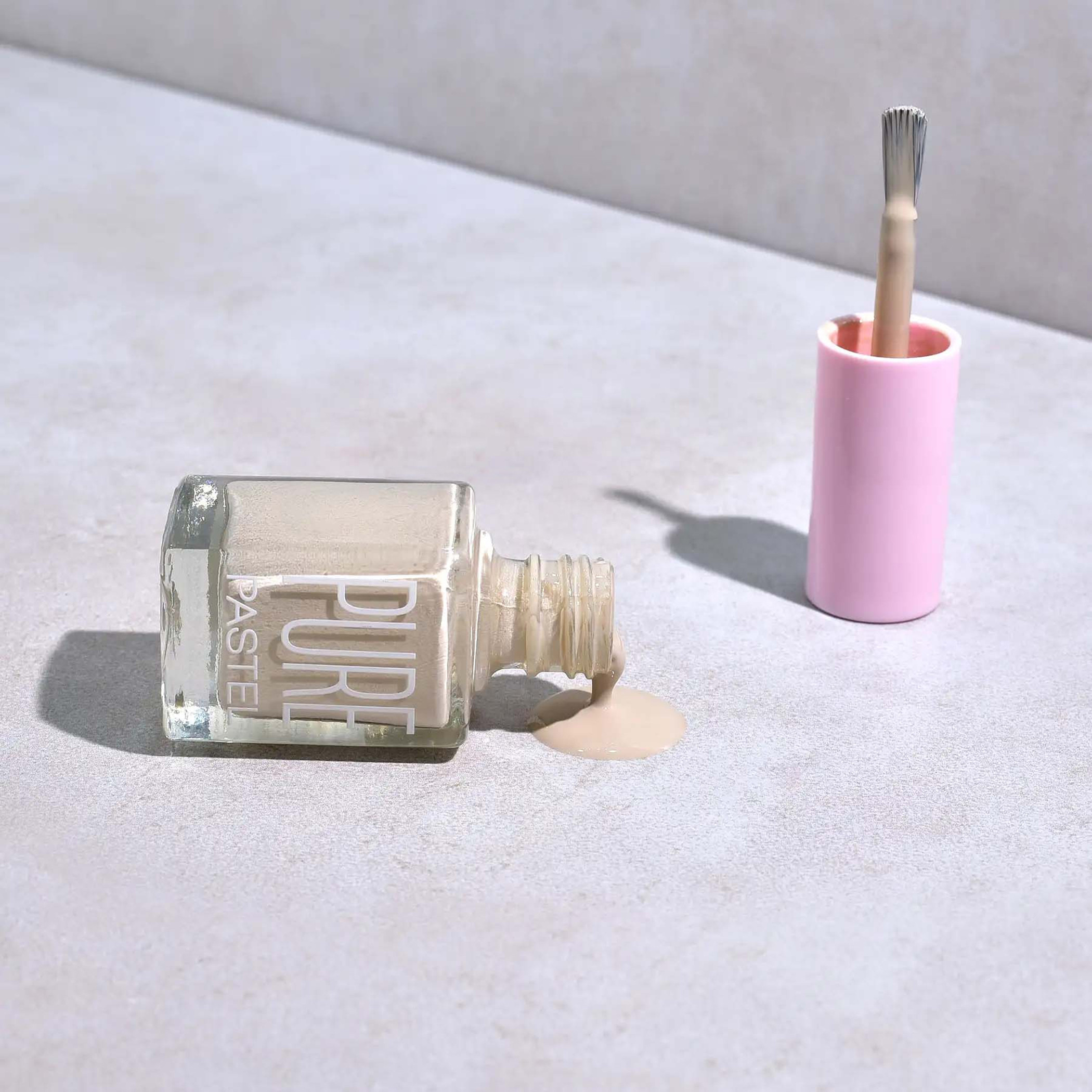 طلاء أظافر من باستيل-beautyandpersonalcare-makeup-nails-nailpolishes-image-17