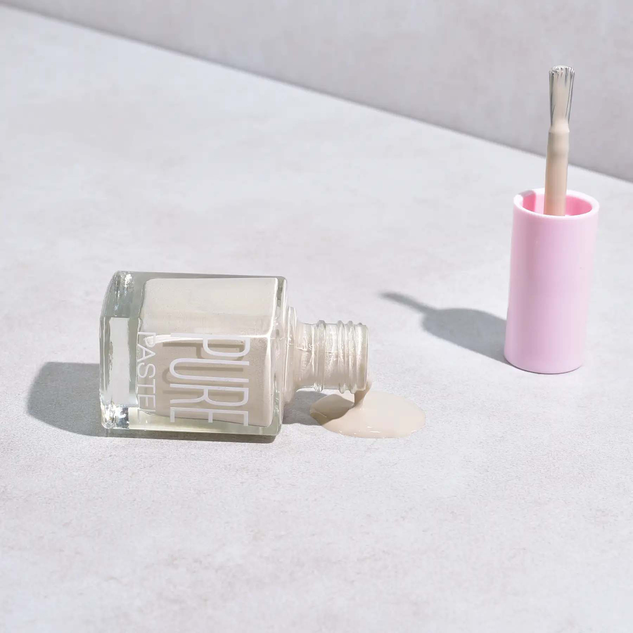 طلاء أظافر من باستيل-beautyandpersonalcare-makeup-nails-nailpolishes-image-41