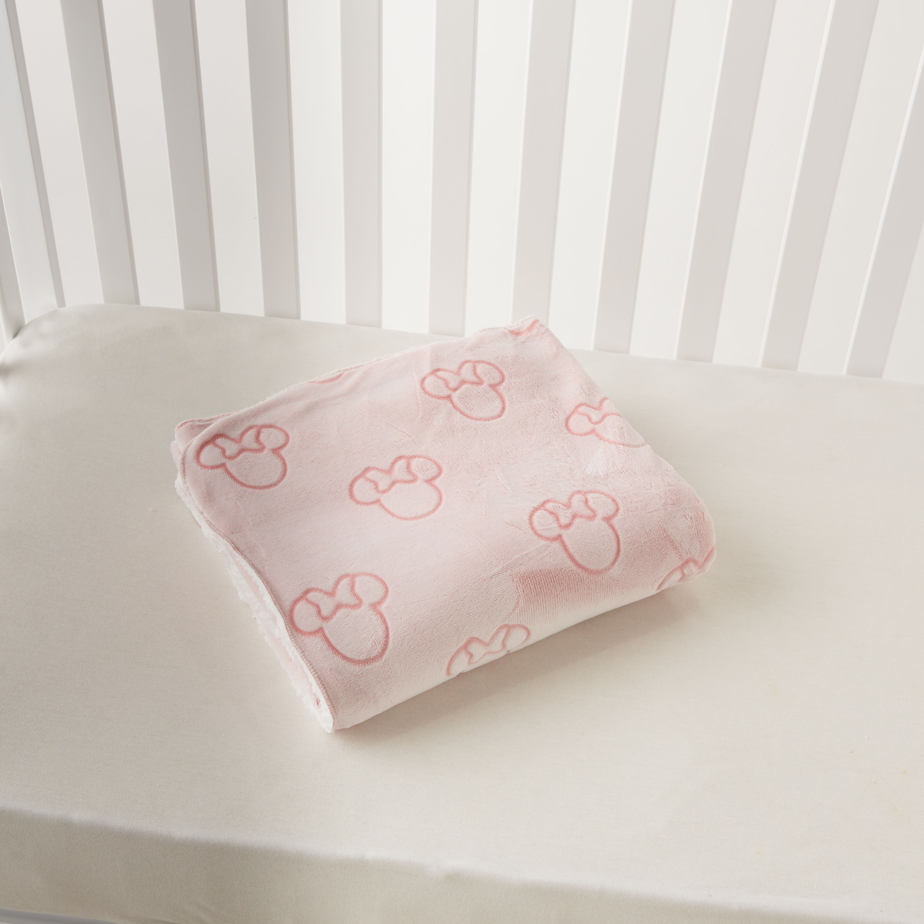 Disney Minnie Mouse Detail Flannel Fleece Blanket - 120x140 cm-baby-nursery-blanketsandswaddles-blanketsandquilts-image-5