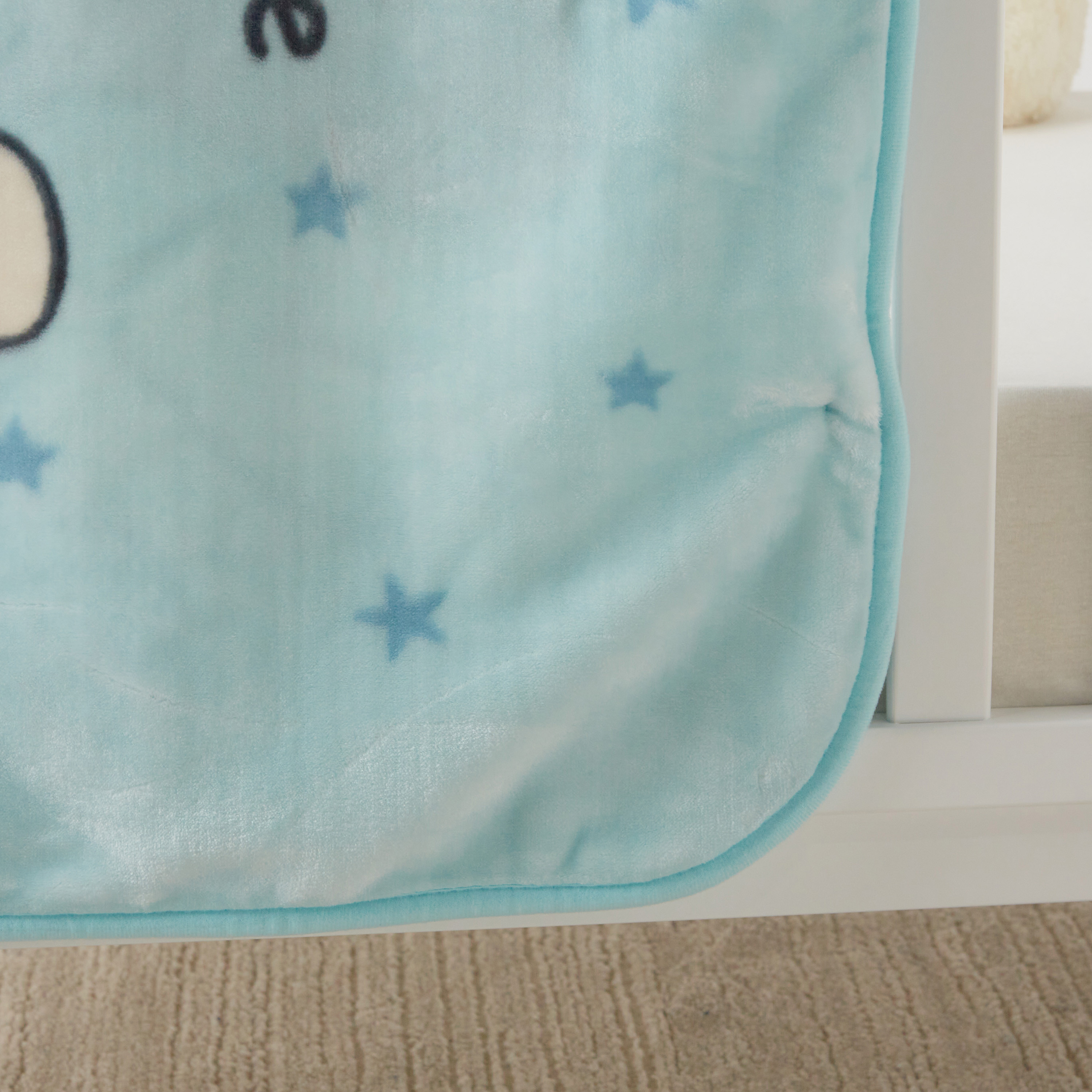 Disney Winnie-the-Pooh Print Raschel Blanket - 80x110 cm-baby-nursery-blanketsandswaddles-blanketsandquilts-image-3