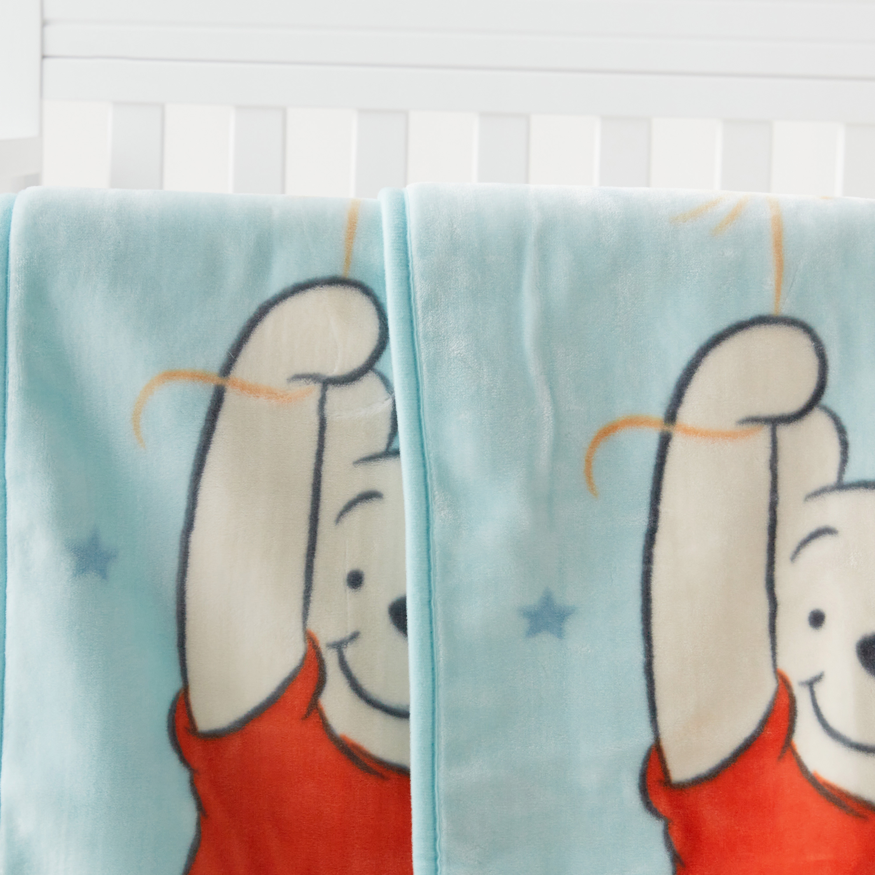 Disney Winnie-the-Pooh Print Raschel Blanket - 80x110 cm-baby-nursery-blanketsandswaddles-blanketsandquilts-image-4