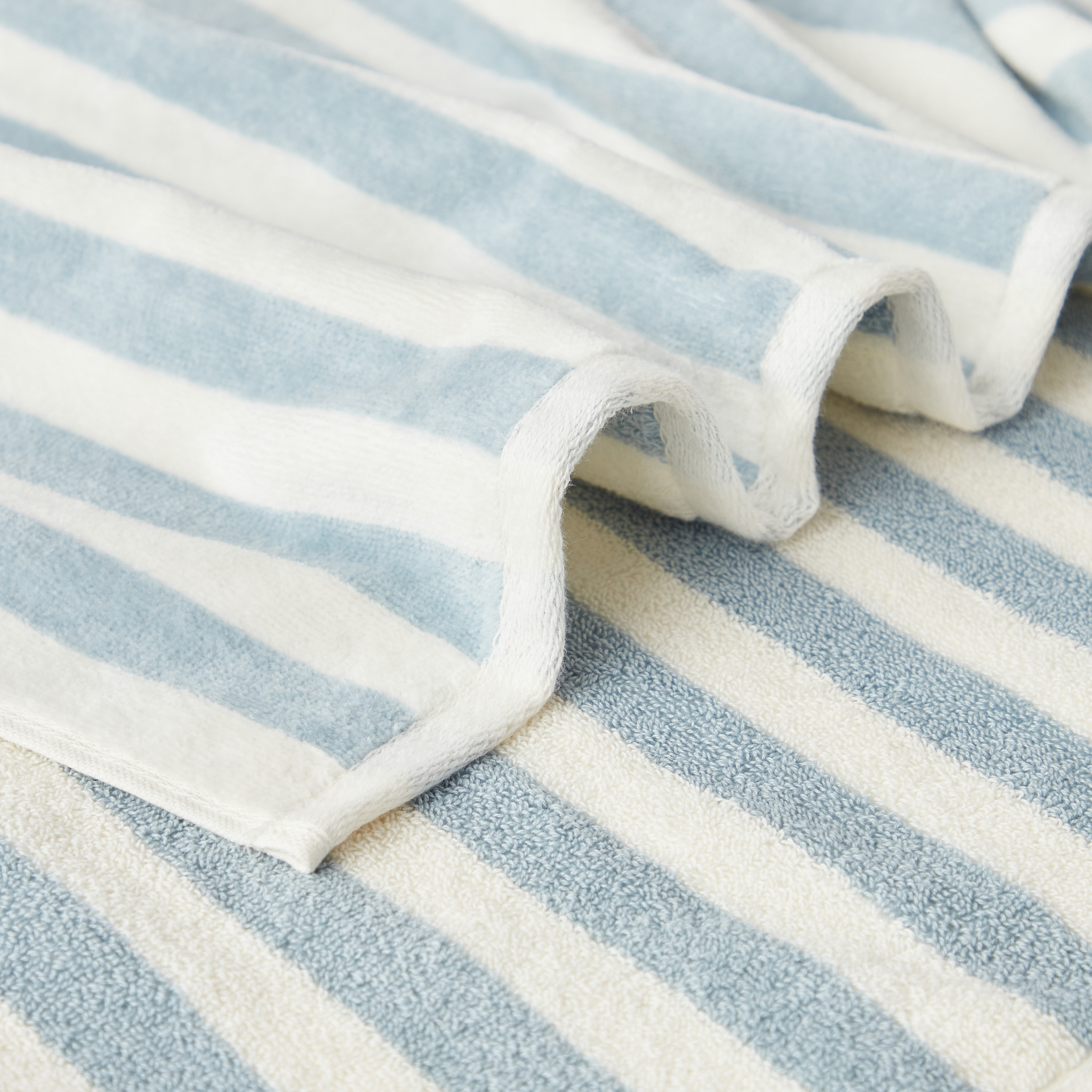 Juniors Striped Bath Towel - 70x140 cm-baby-bathandcare-towels-image-4
