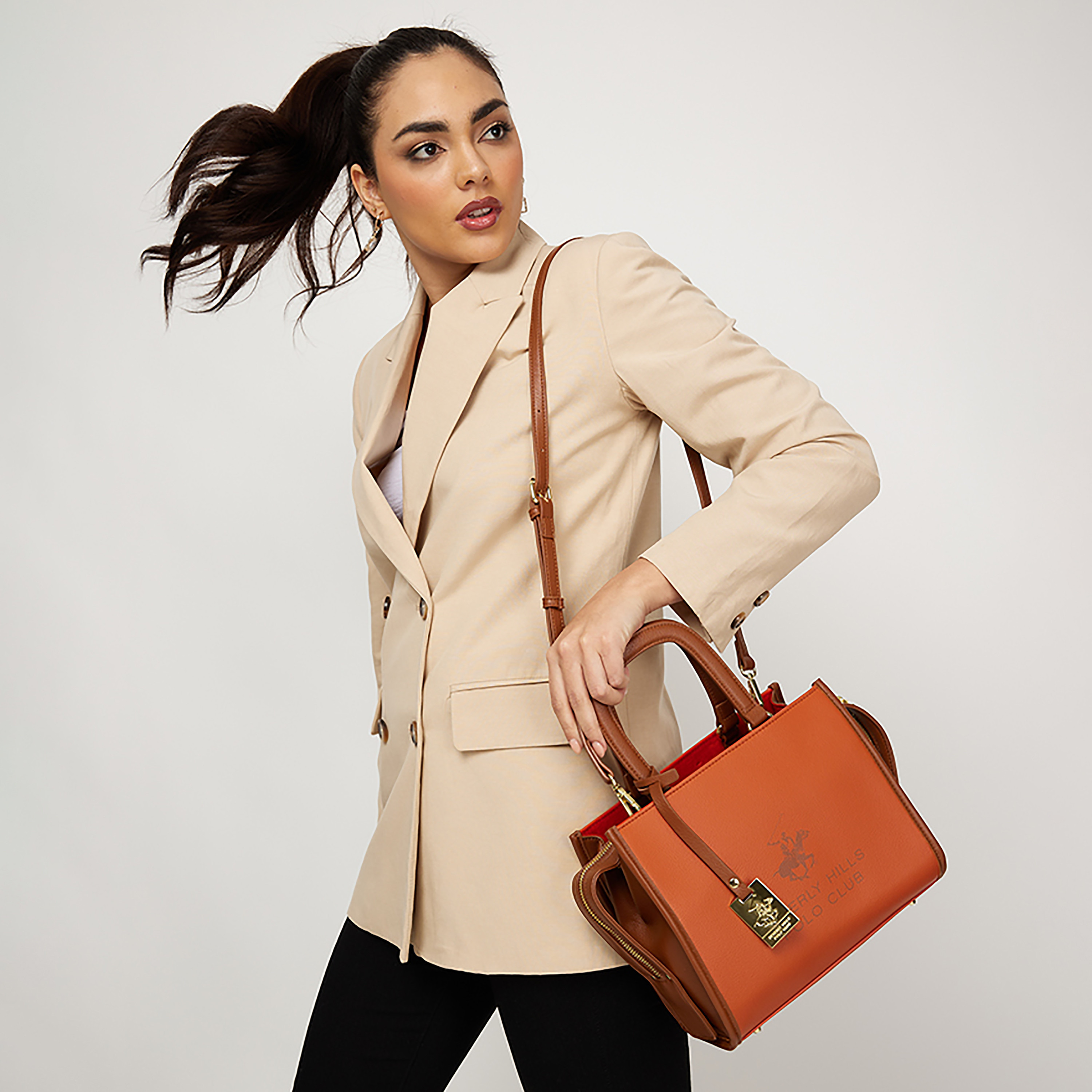 حقيبة ساتشيل سادة بمقبض علوي مع حزام قابل للتعديل والفصل من بيفرلي هيلز بولو كلوب-women-bagsandwallets-handbags-image-15