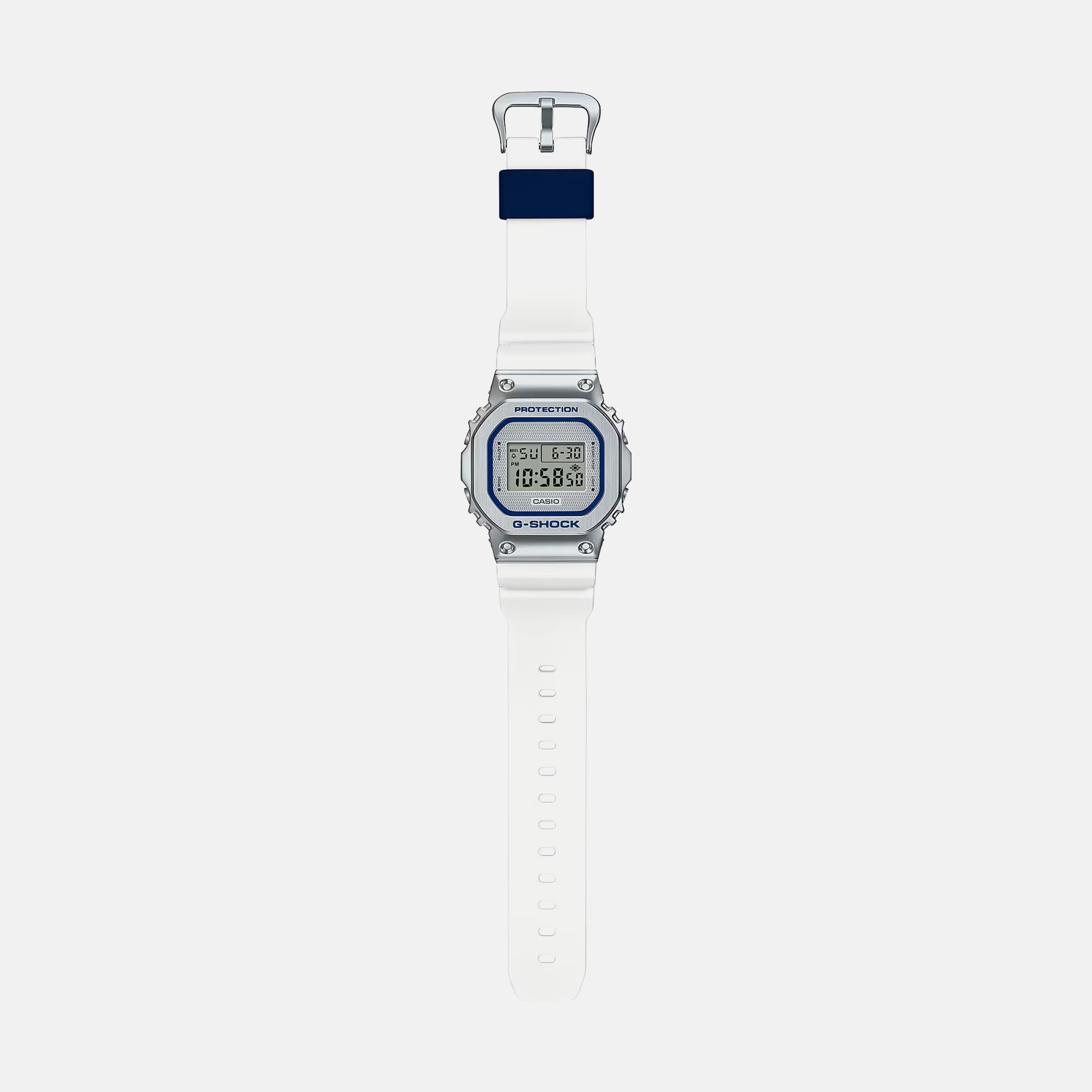  GM-5600LC-7DR | ساعة رقمية للرجال باللون الأبيض بسوار الراتنج من جي- شوك -men-watchesandjewellery-watches-image-3