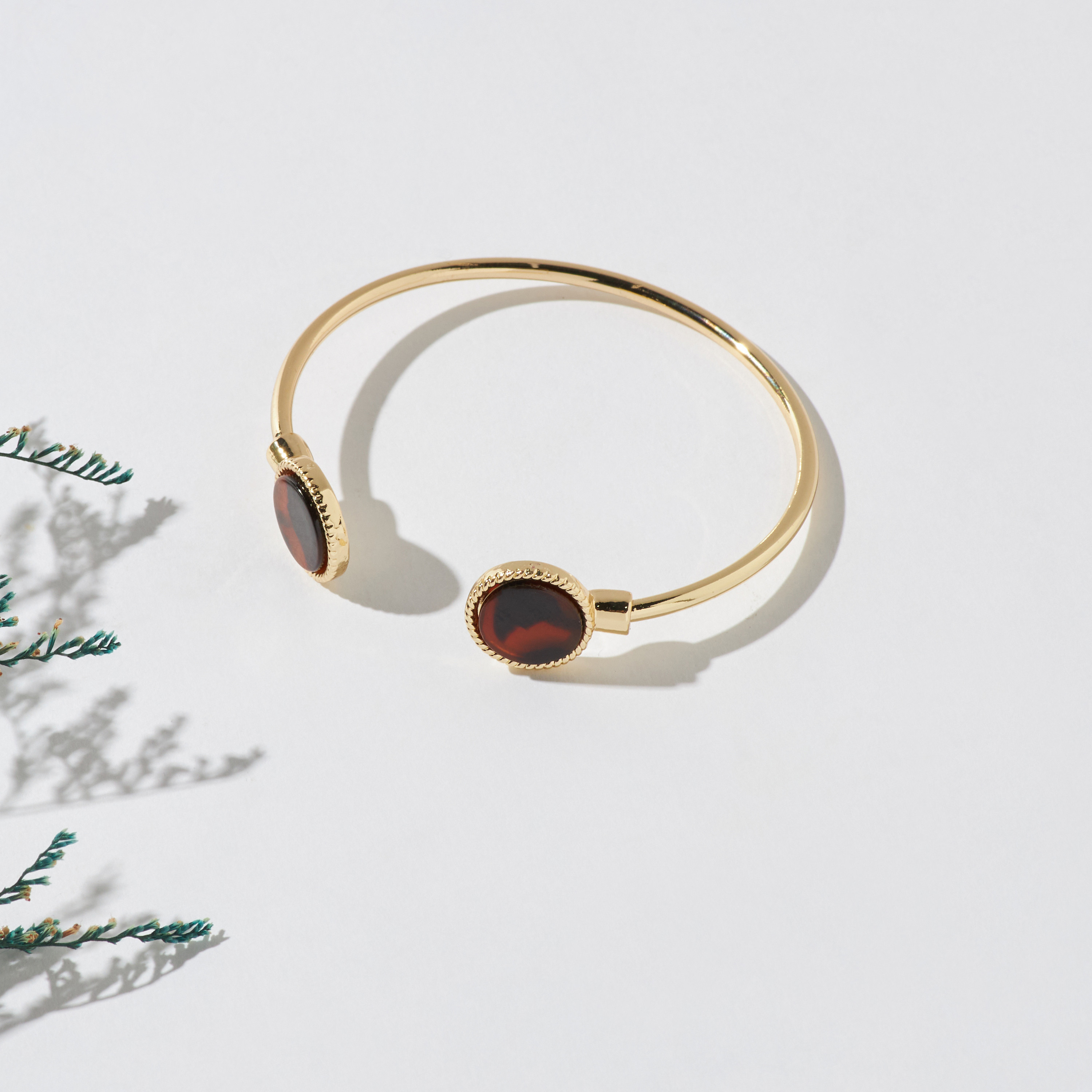 سوار ميتاليك بارز الملمس من كانفاس-women-watchesandjewellery-jewellery-banglesandbracelets-image-1