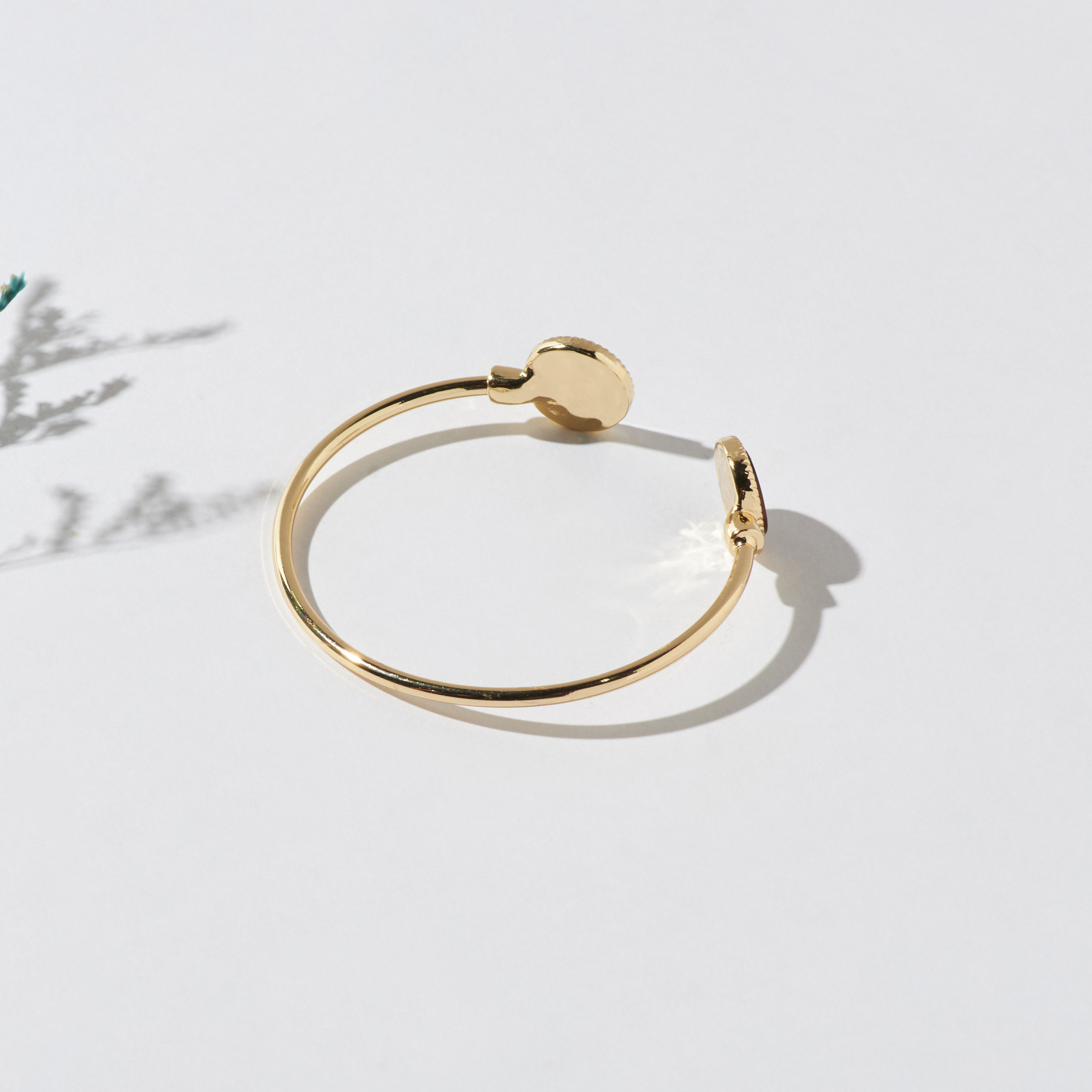 سوار ميتاليك بارز الملمس من كانفاس-women-watchesandjewellery-jewellery-banglesandbracelets-image-2