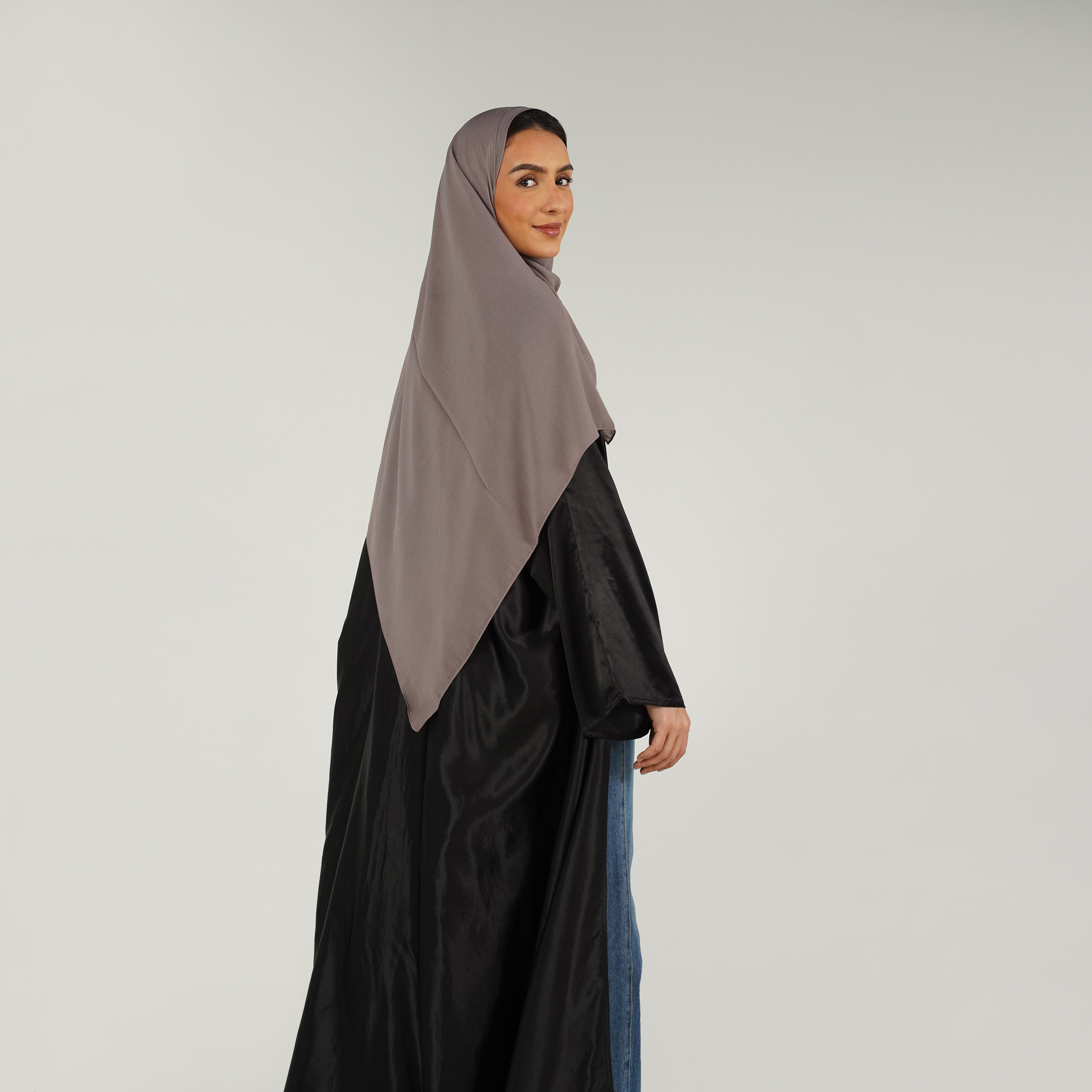 حجابات شيفون سادة من زورا-women-arabicclothing-headscarf-hijab-image-3
