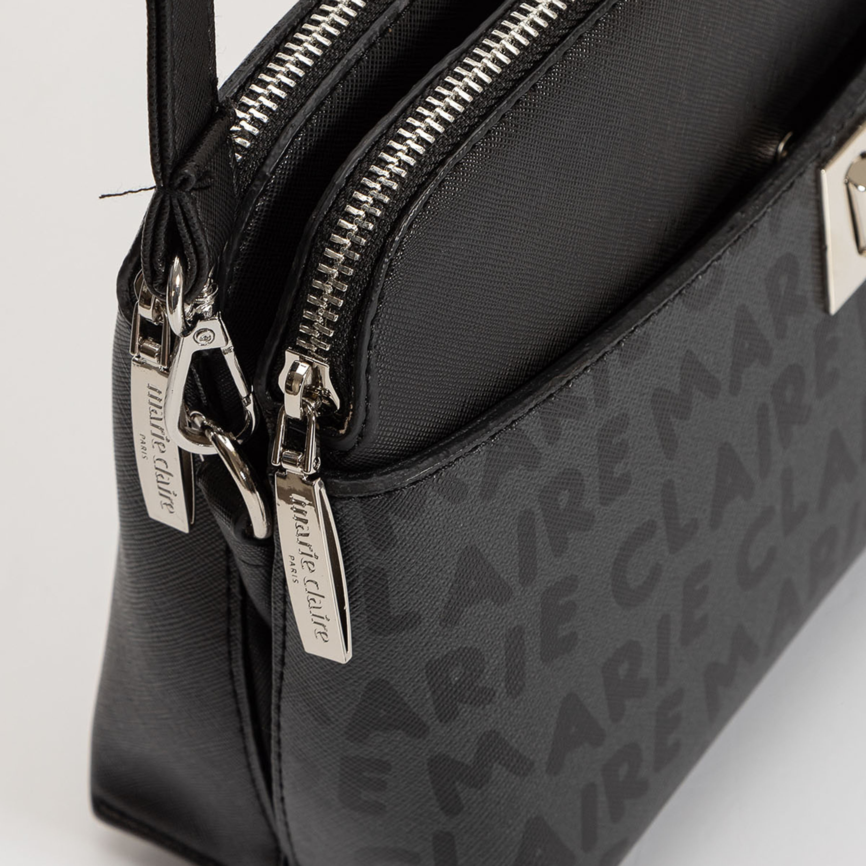 حقيبة كتف من ماري كلير أزاليا بمزين مونوغرام وحزام قابل للفصل والتعديل-women-bagsandwallets-handbags-image-6