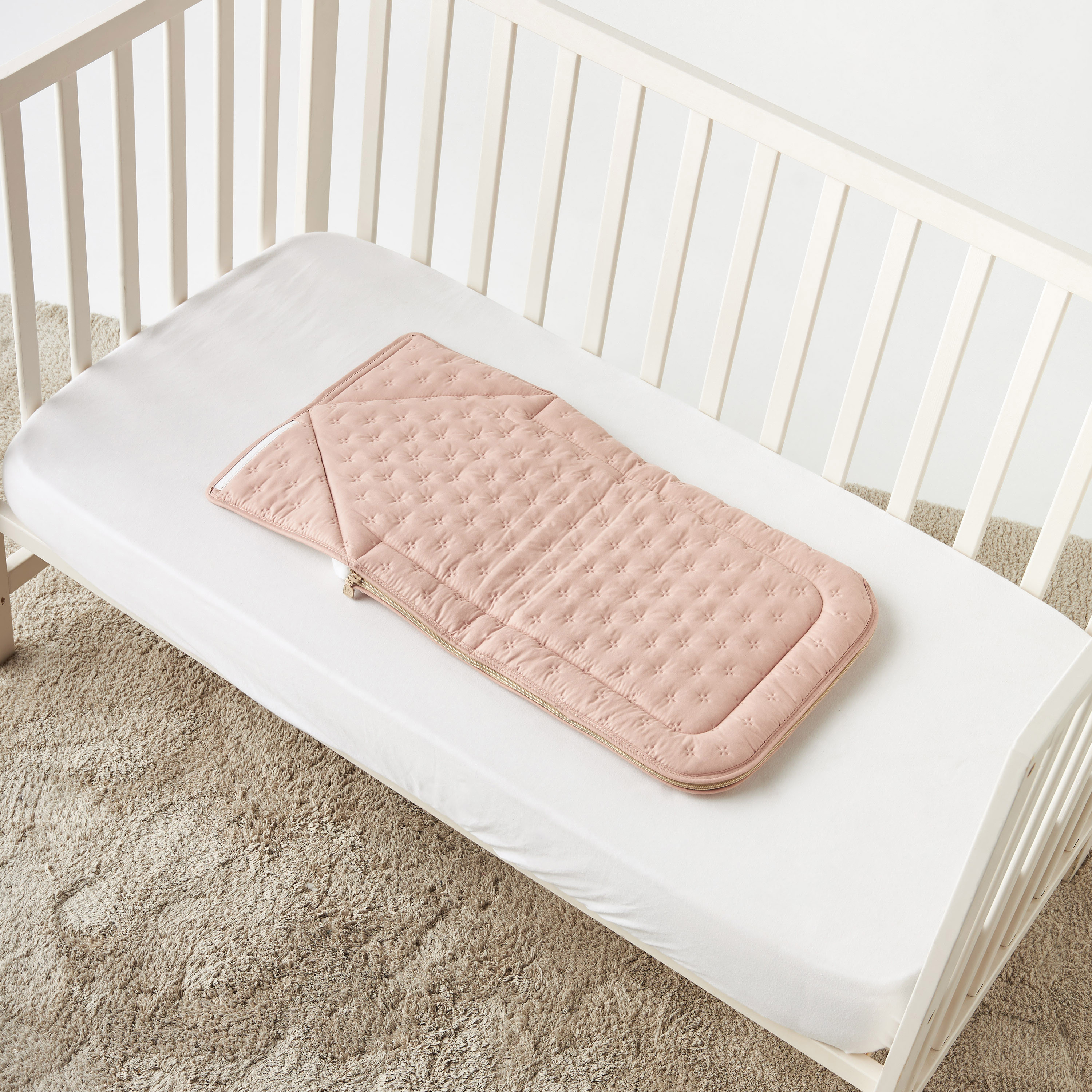 Cambrass Textured Nest Bag-baby-nursery-blanketsandswaddles-swaddlesandsleepingbags-image-2