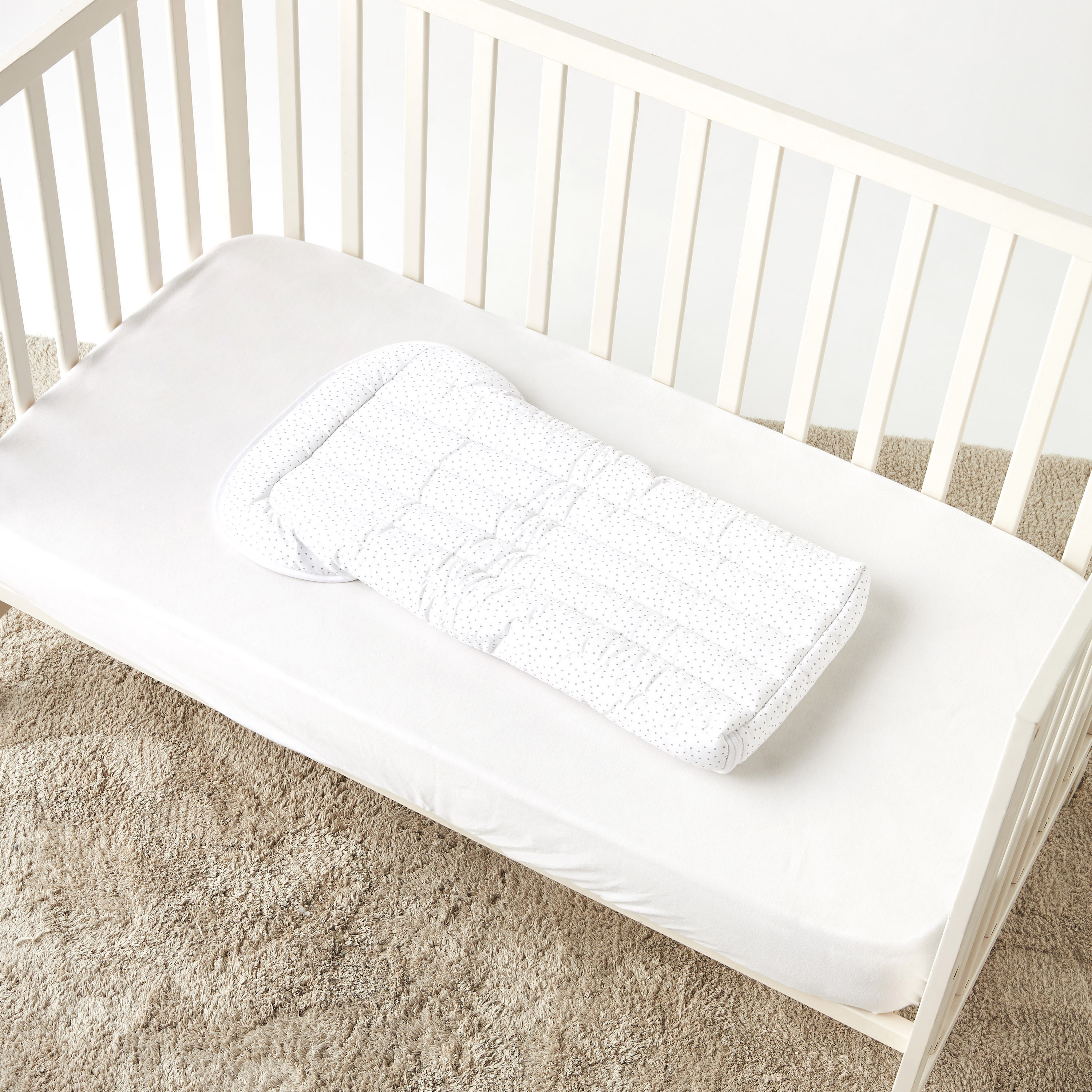 شنطة حمل أطفال بتطريز من كامبراس - 7x41x73 سم-baby-nursery-furniture-cribsandbeds-cribaccessories-image-2