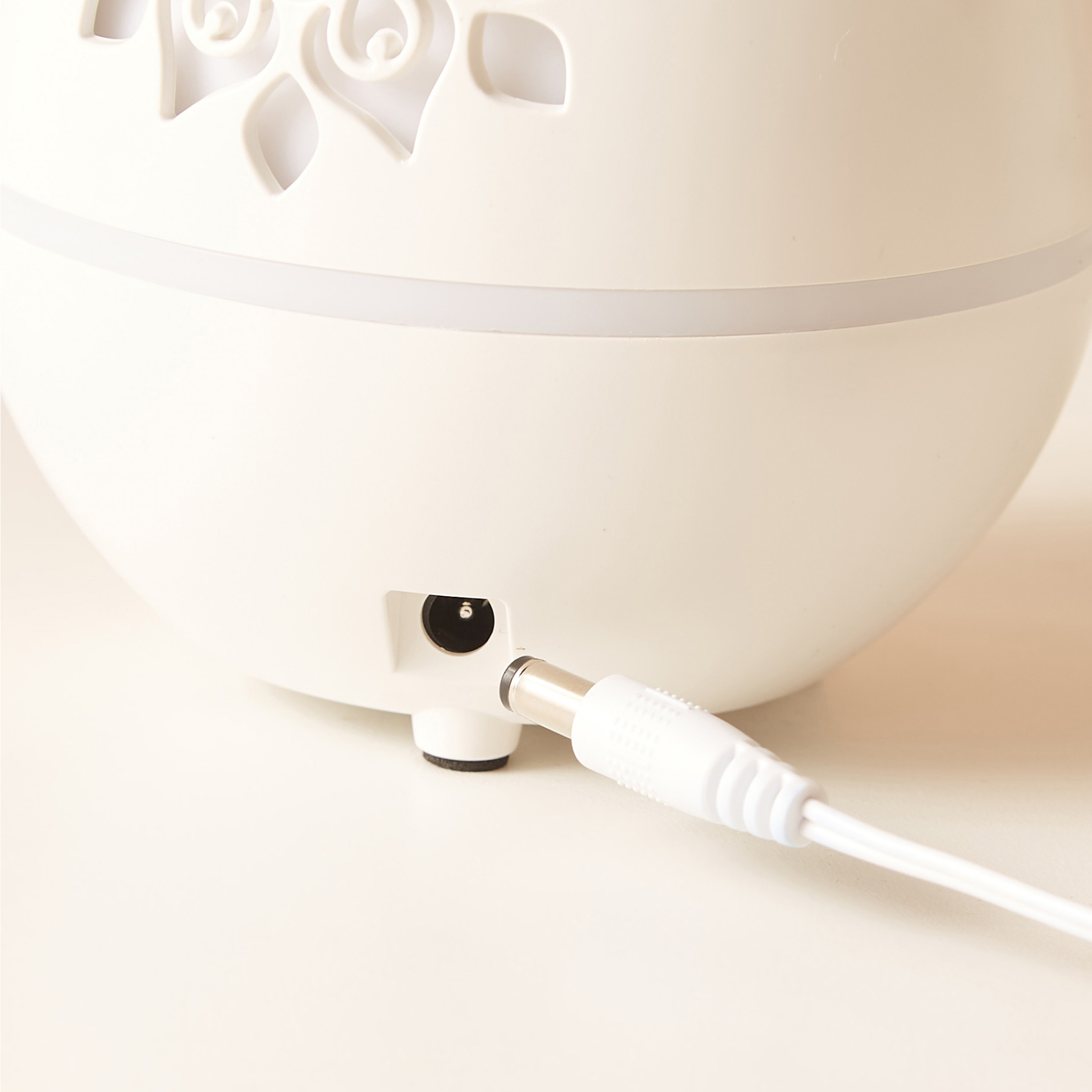 Jasmine Cutwork Detail Aroma Diffuser - 100 ml-household-homefragrance-airrevitalisersandhumidifiers-image-7