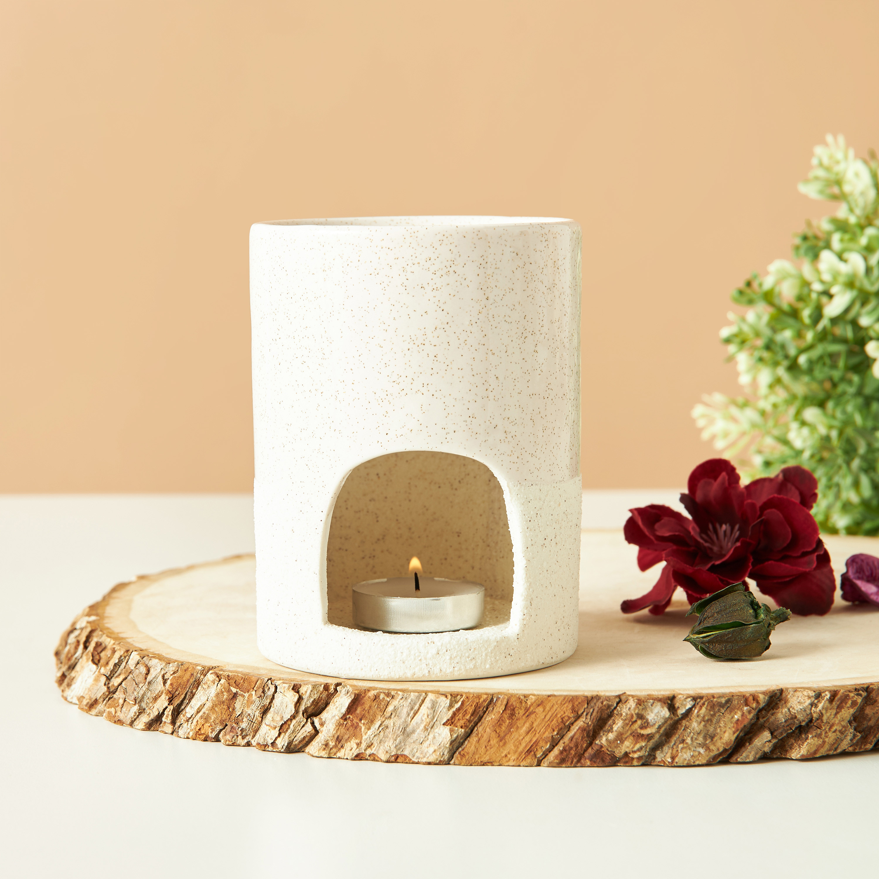 Cylinder Shaped Porcelain Oil Burner - 9x9x12 cms-household-homefragrance-burners-image-1