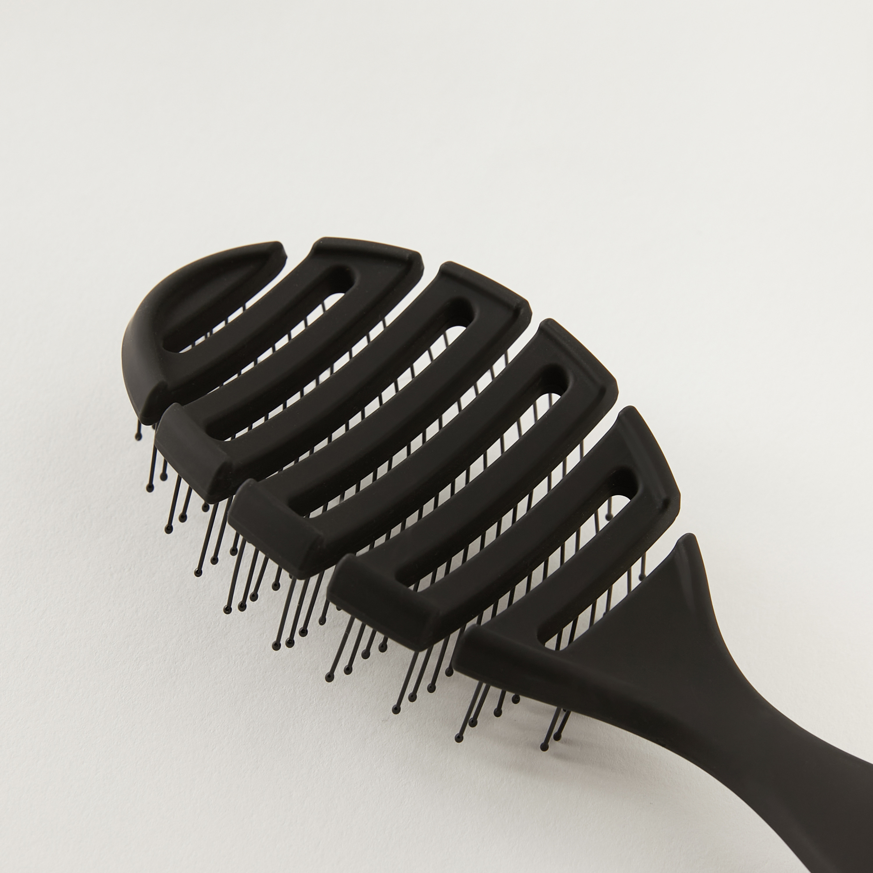 Solid Speed Dry Hairbrush-women-hairaccessories-brushesandcombs-image-4