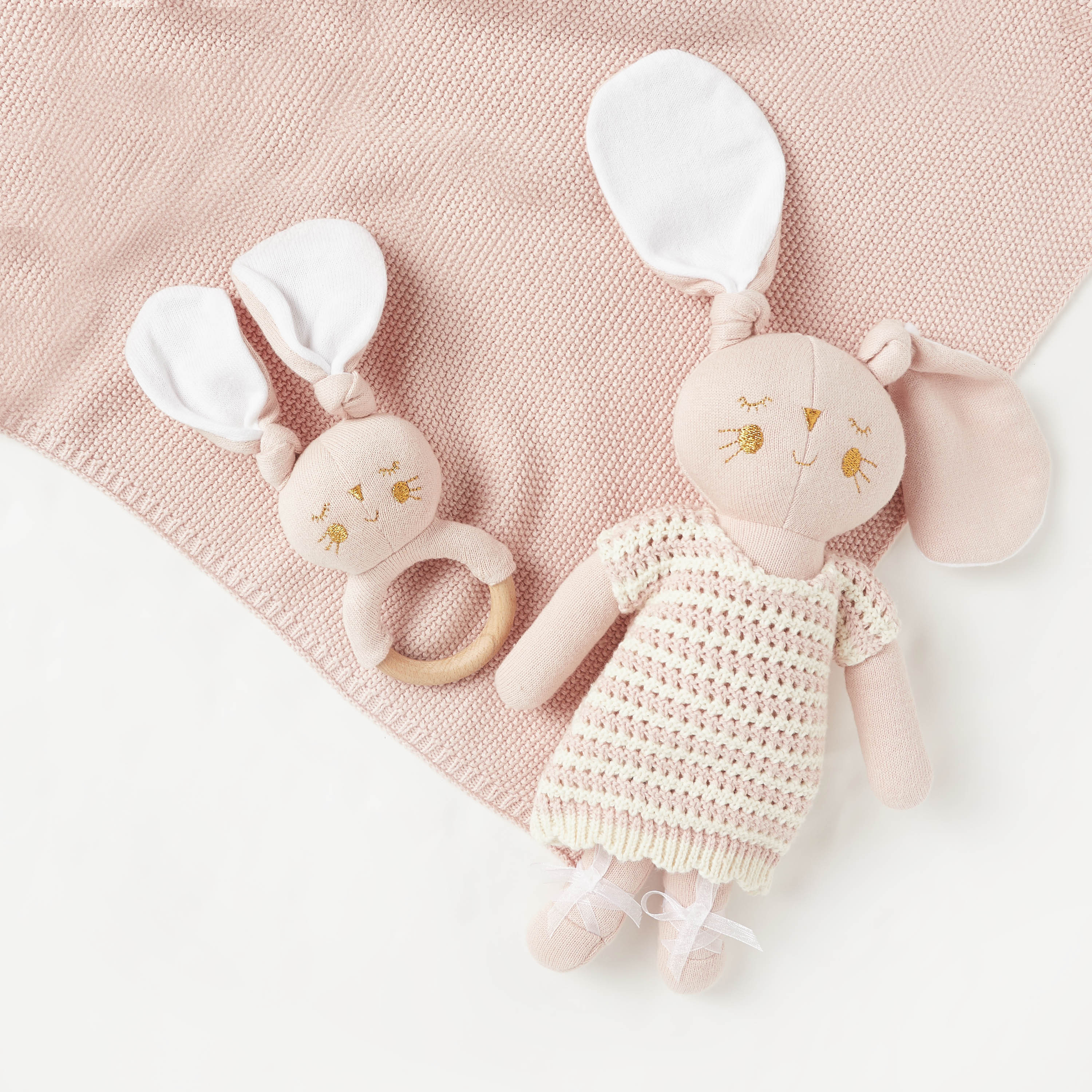 Giggles 3-Piece Assorted Gift Set-baby-nursery-blanketsandswaddles-blanketsandquilts-image-6