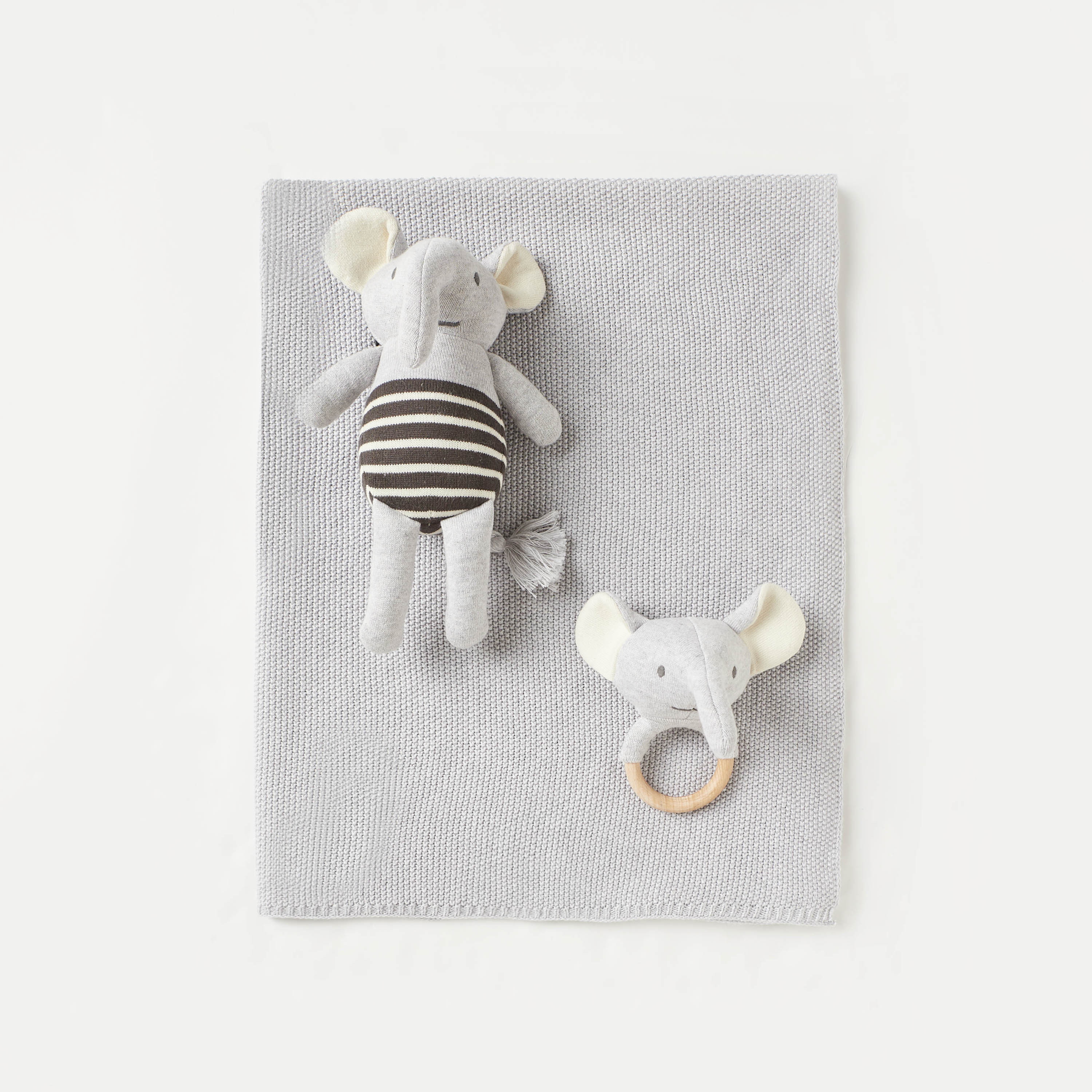 Giggles 3-Piece Assorted Gift Set-baby-nursery-blanketsandswaddles-blanketsandquilts-image-2