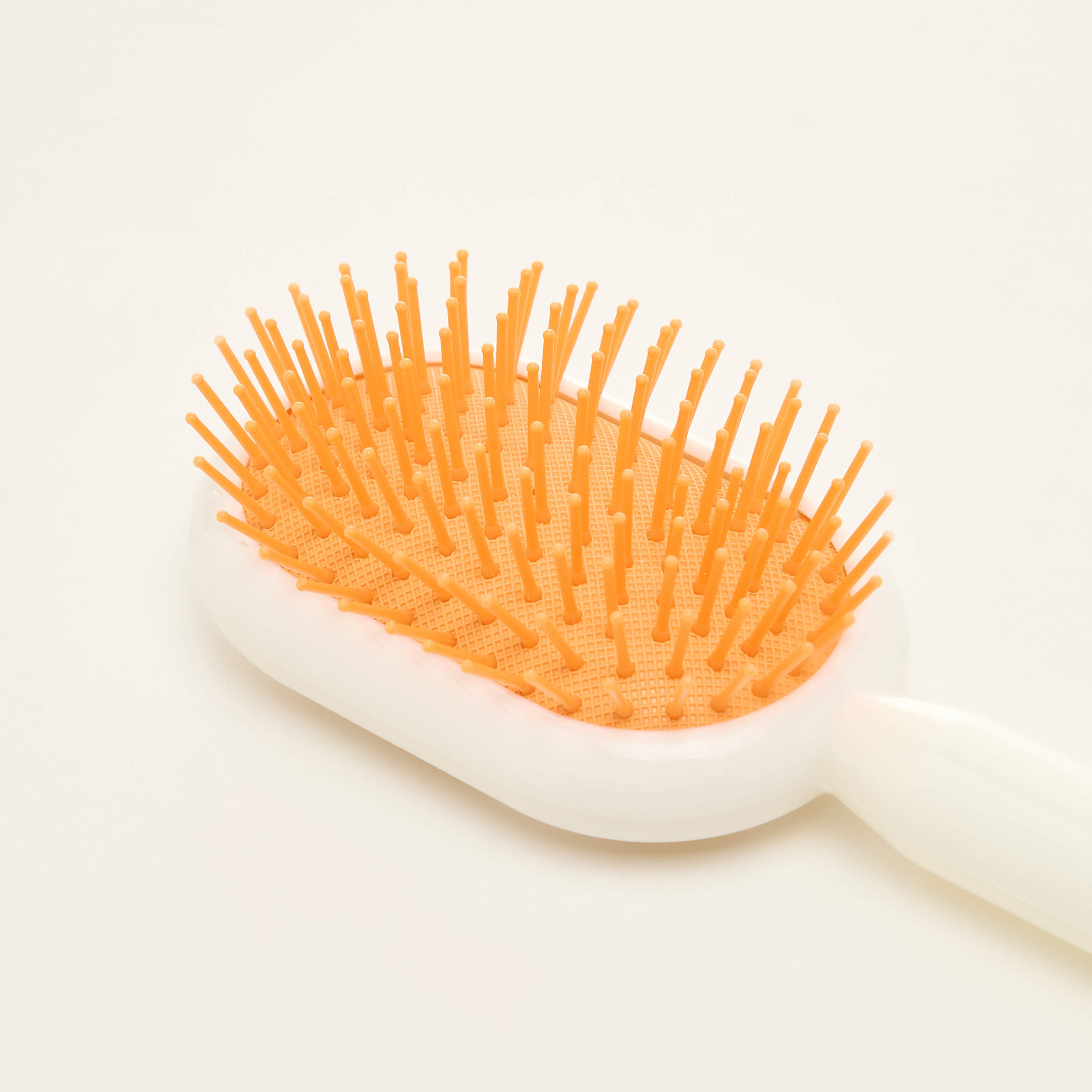 فرشاة شعر بطبعات-beautyandpersonalcare-hair-stylingtools-hairbrushesandcombs-image-3