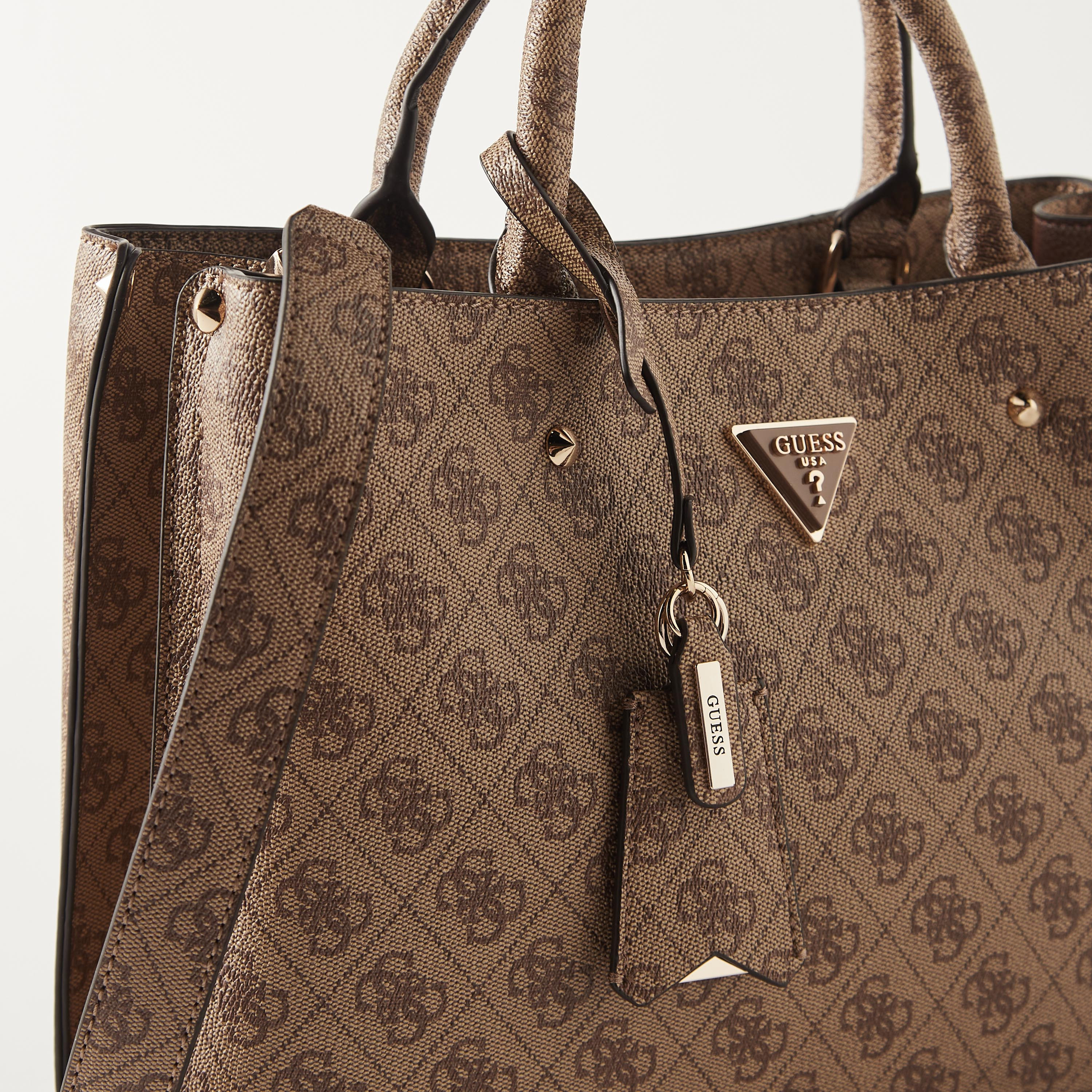 شنطة كتف بطبعات شعار من جيس-women-bagsandwallets-handbags-image-2
