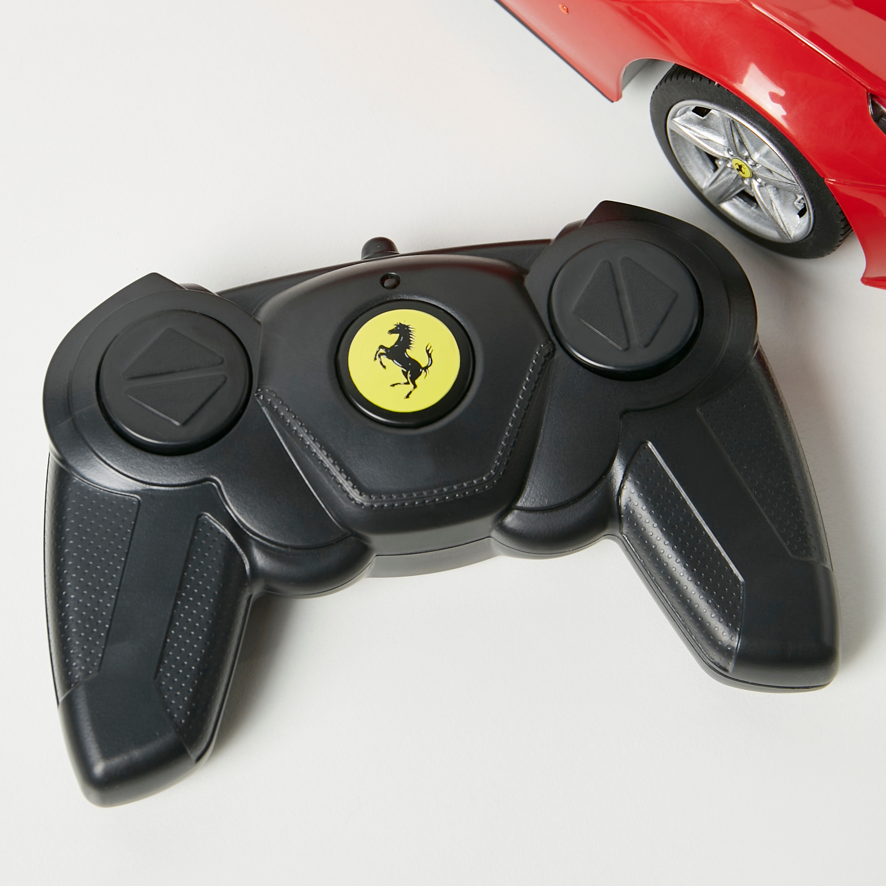Rastar Remote Control 1:18 Ferrari SF90 Stradale Car-toys-remotecontrolledvehicles-rccars-image-2