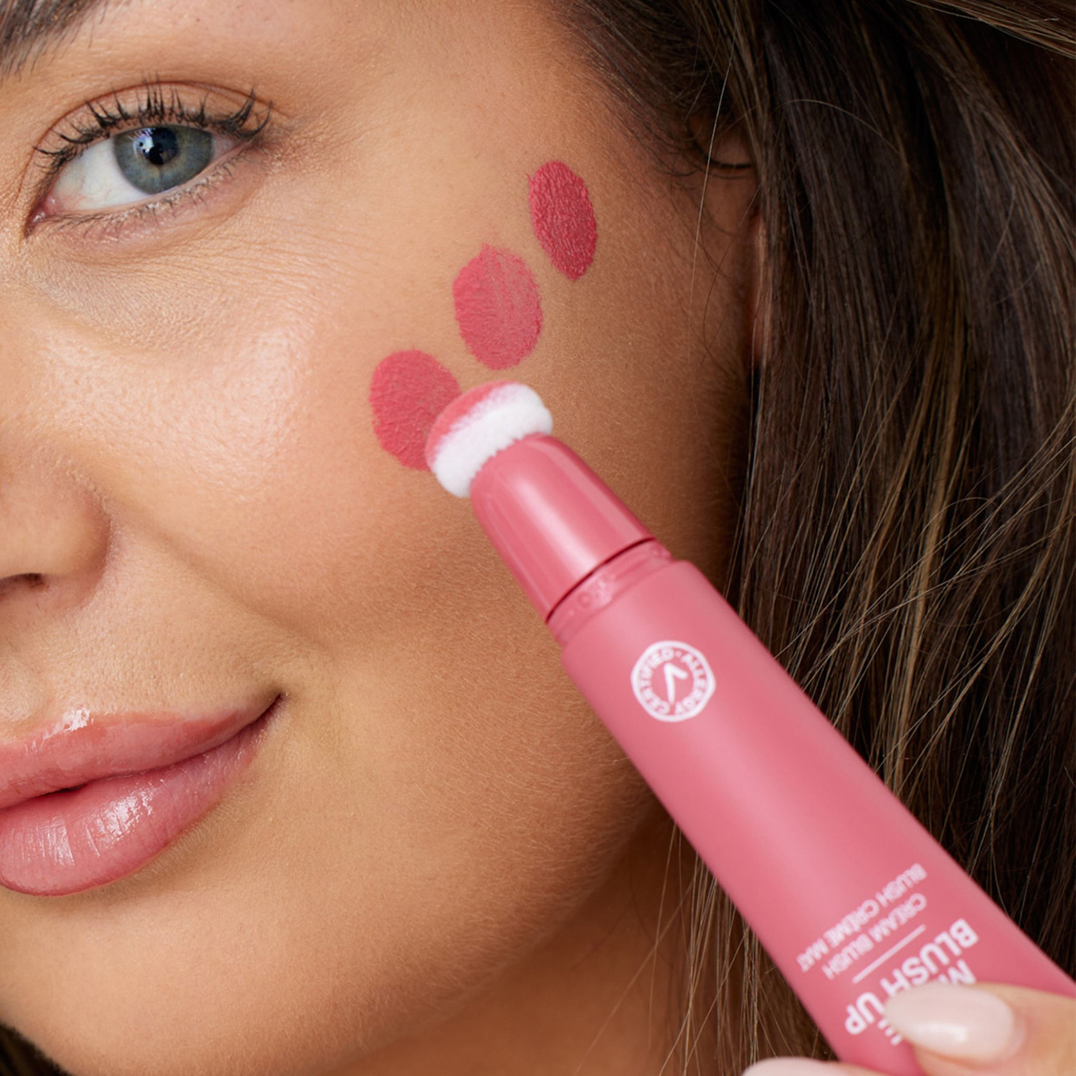 أحمر خدود تشيري بيري مطفي من غوش 003-beautyandpersonalcare-makeup-face-blushes-image-13