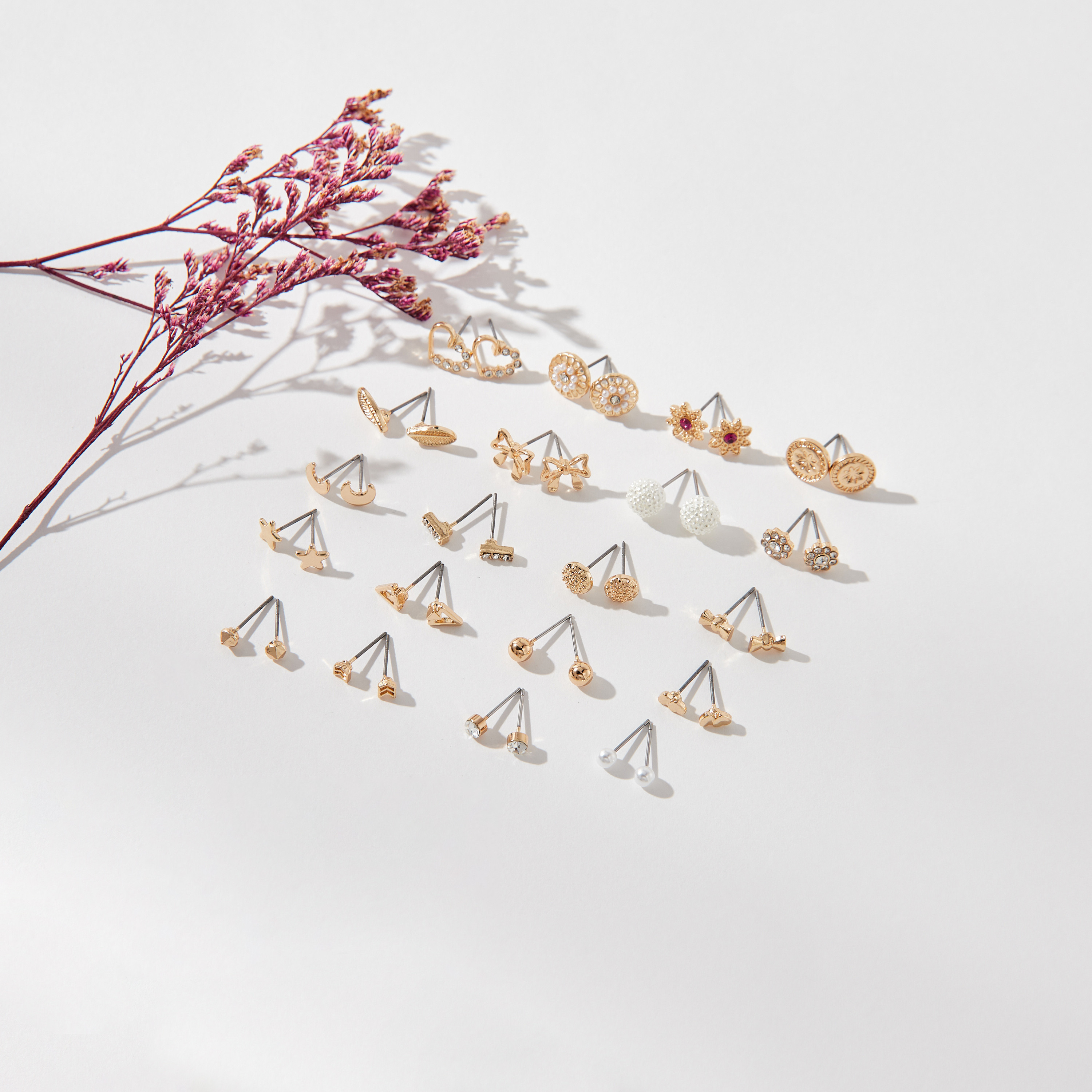 حلقان مرصّعة ميتاليك - طقم من 20-women-watchesandjewellery-jewellery-earrings-image-1