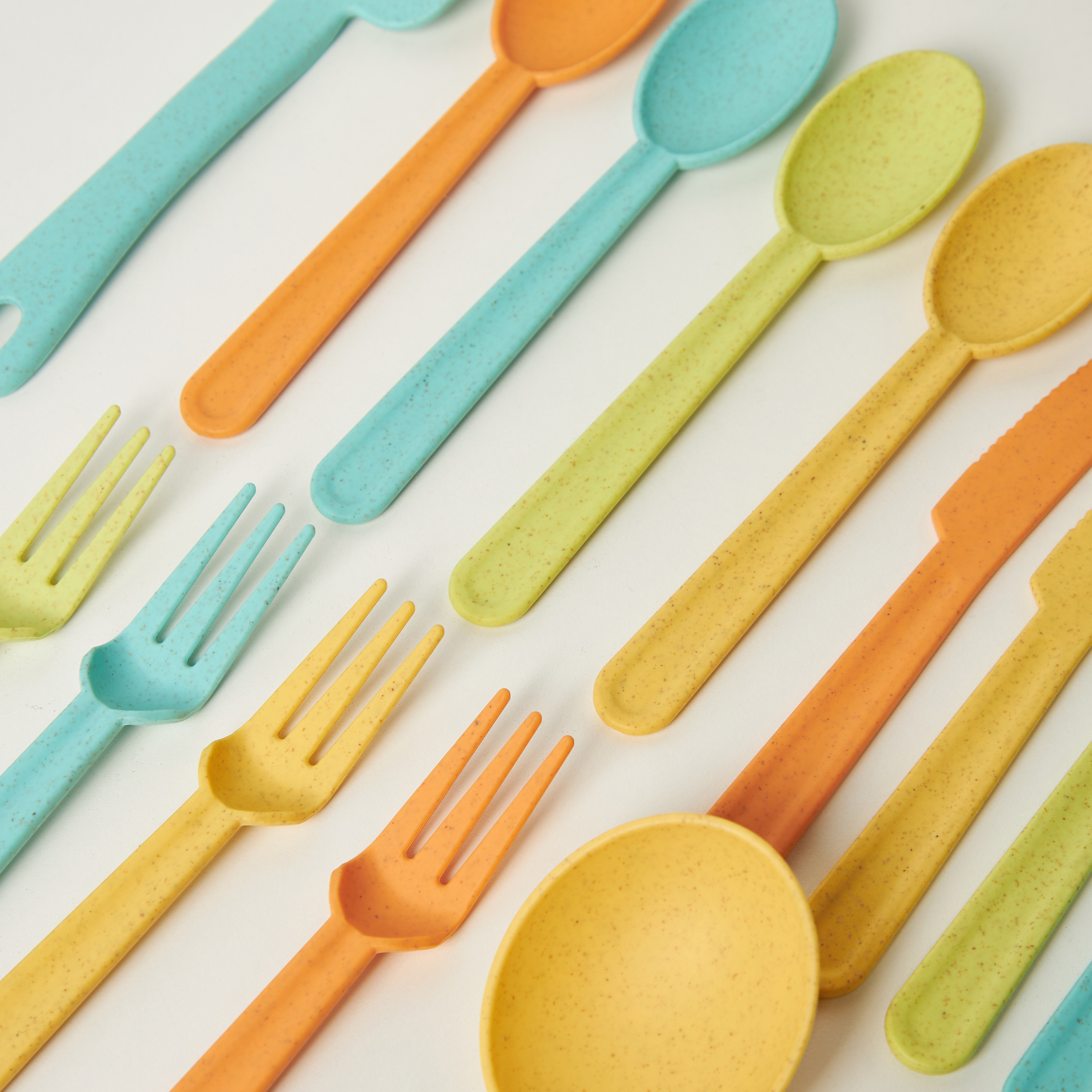 مجموعة ألعاب أدوات المائدة - 25 قطعة من جونيورز-toys-roleplay-kitchensets-image-4