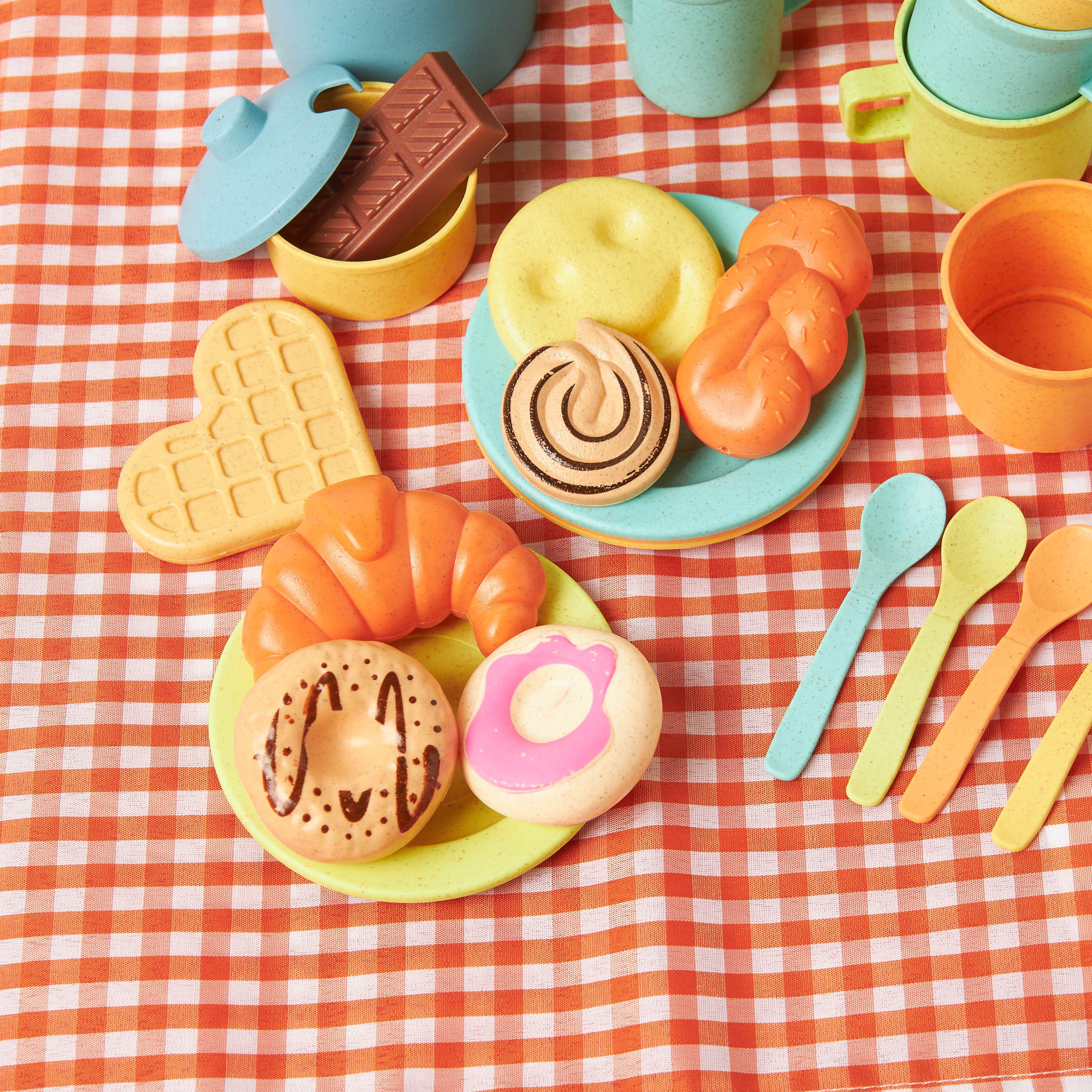 Juniors 27-Piece Picnic Teapot Playset-toys-roleplay-playfoods-image-4