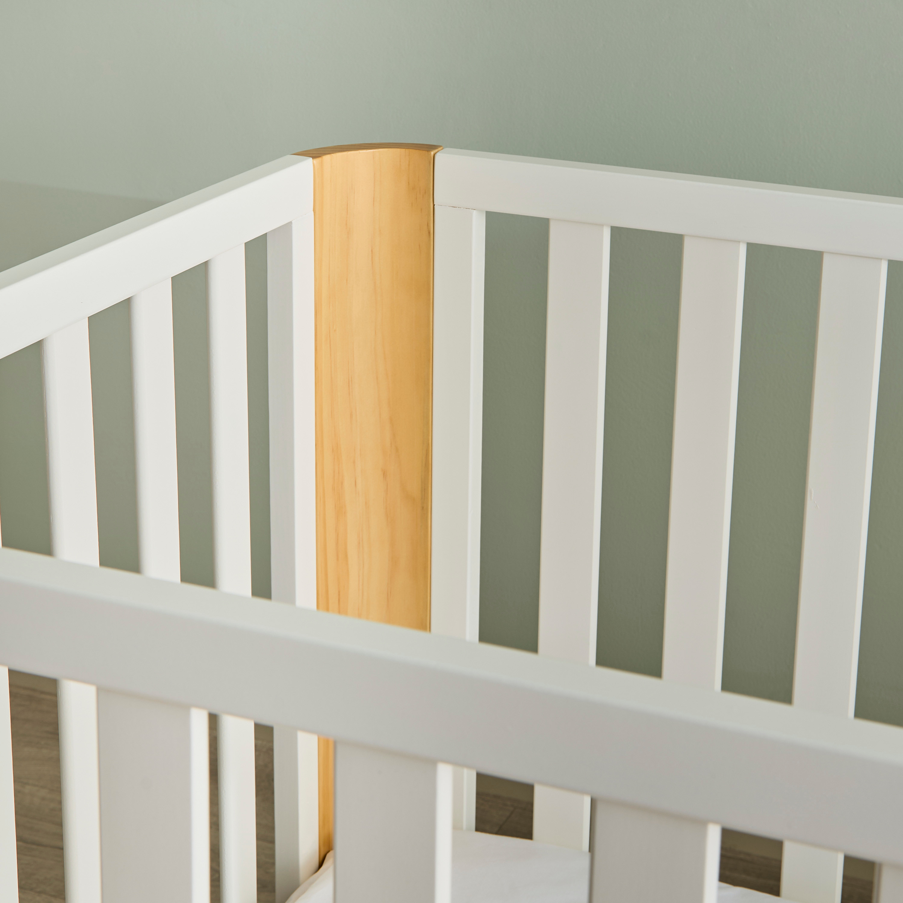 Giggles Aubree Crib with 3-in-1 Convertible Design and Guard Rails (Up to 6 years)-baby-nursery-furniture-cribsandbeds-babycribs-image-6