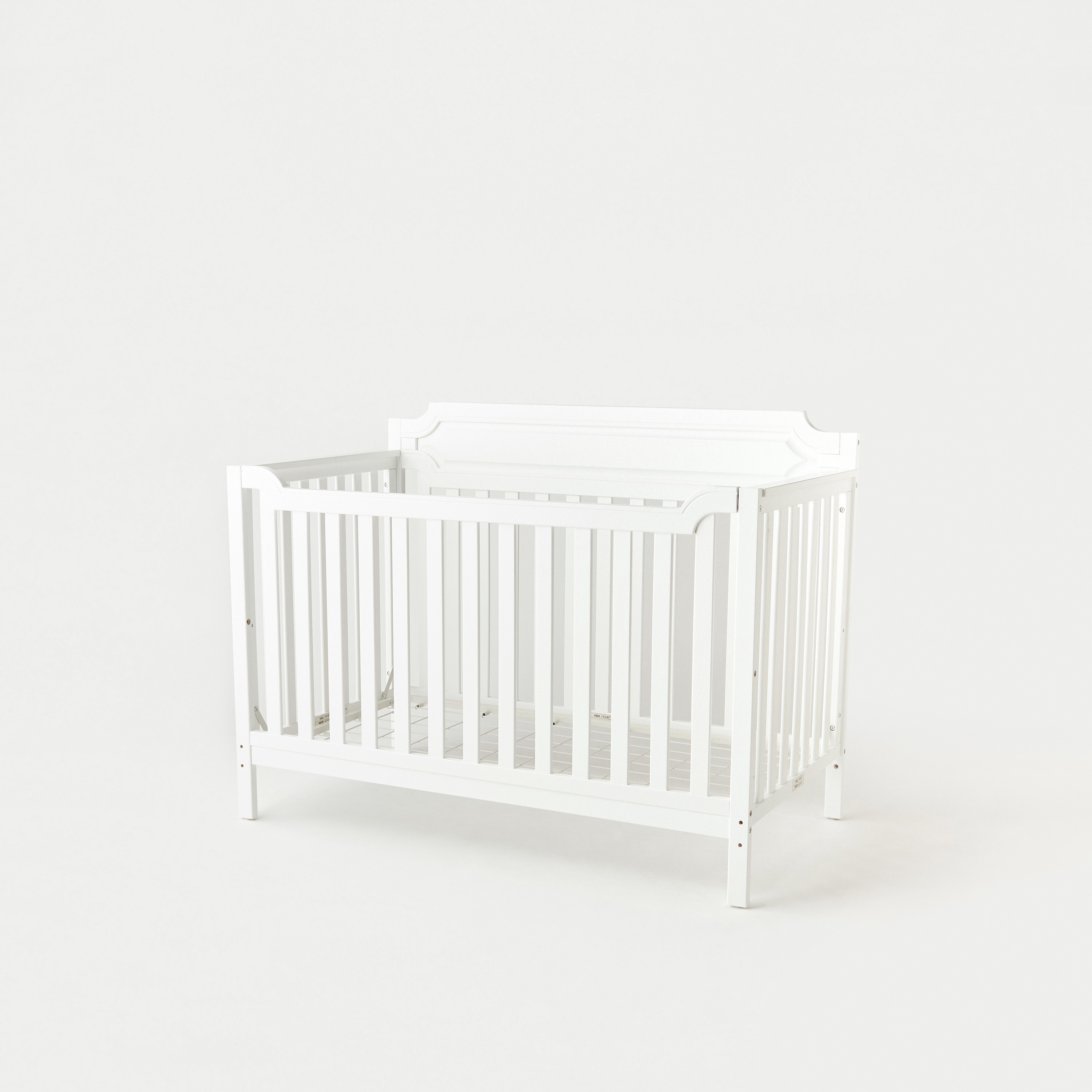 Giggles Bradley Crib with 3-in-1 Convertible Design and Guard Rails (Up to 6 years)-baby-nursery-furniture-cribsandbeds-babycribs-image-4