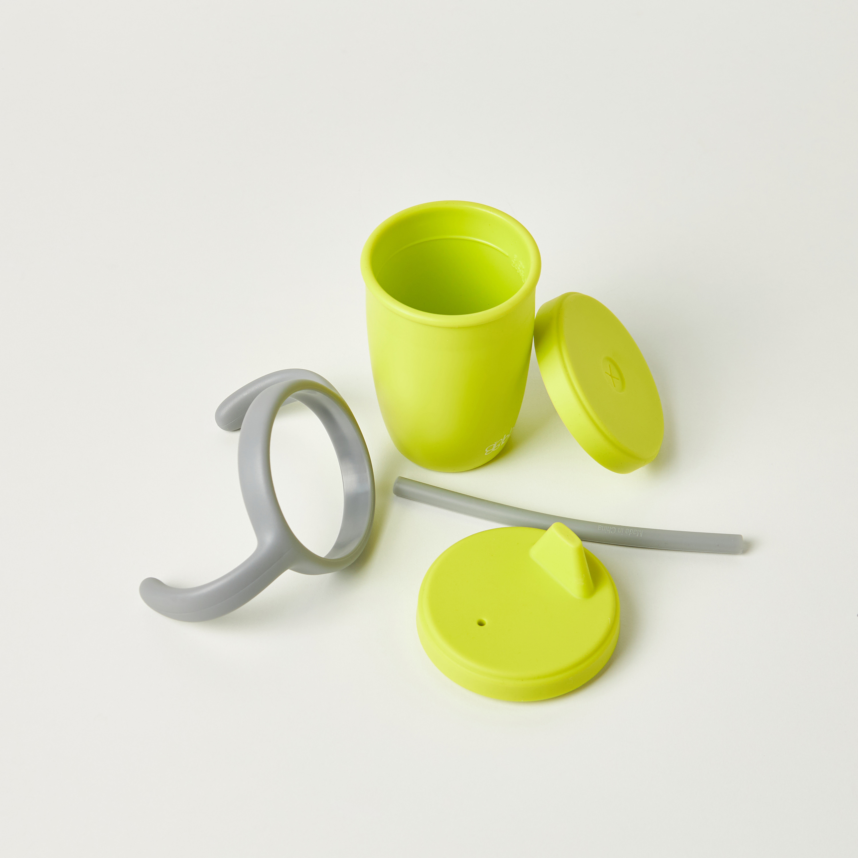 كوب شرب من السيليكون قابل للتحويل من بيبي لوف-baby-feeding-mealtimeessentials-image-4