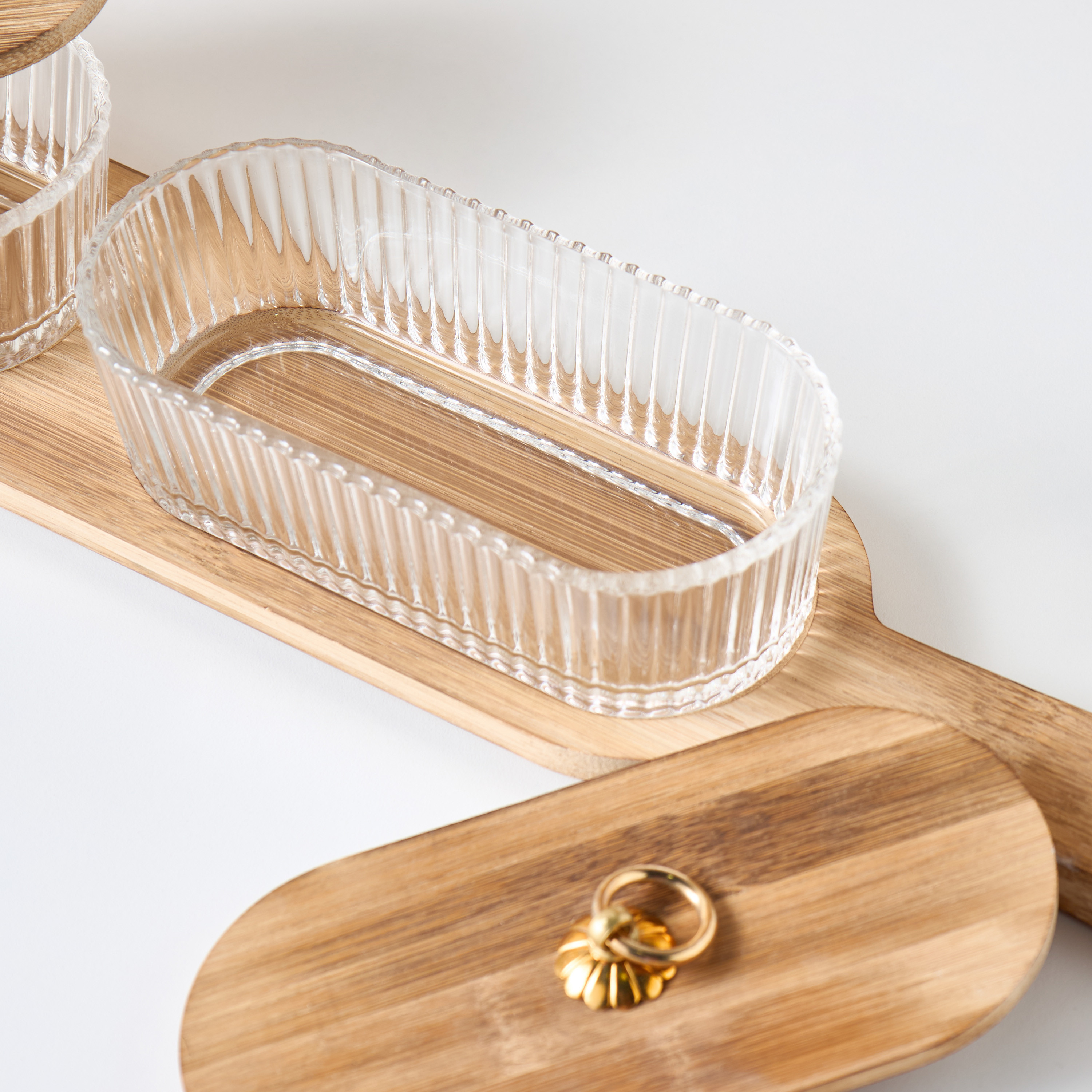 طقم أوعية زجاج قطعتين مع صينية-household-dining-serveware-chipsanddip-image-4