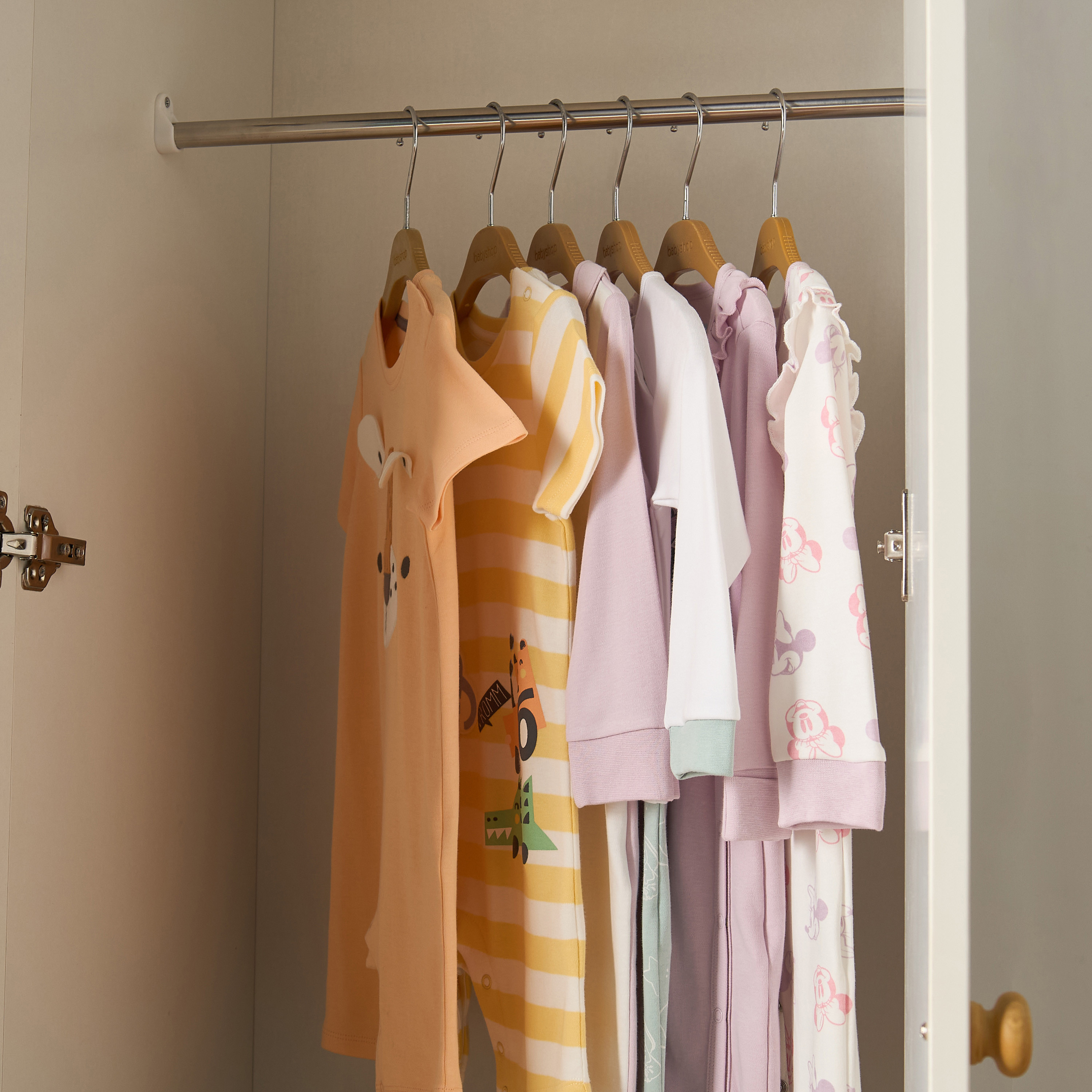 Juniors Darcy 2-Door Wardrobe-baby-nursery-furniture-wardrobesandstorage-image-6