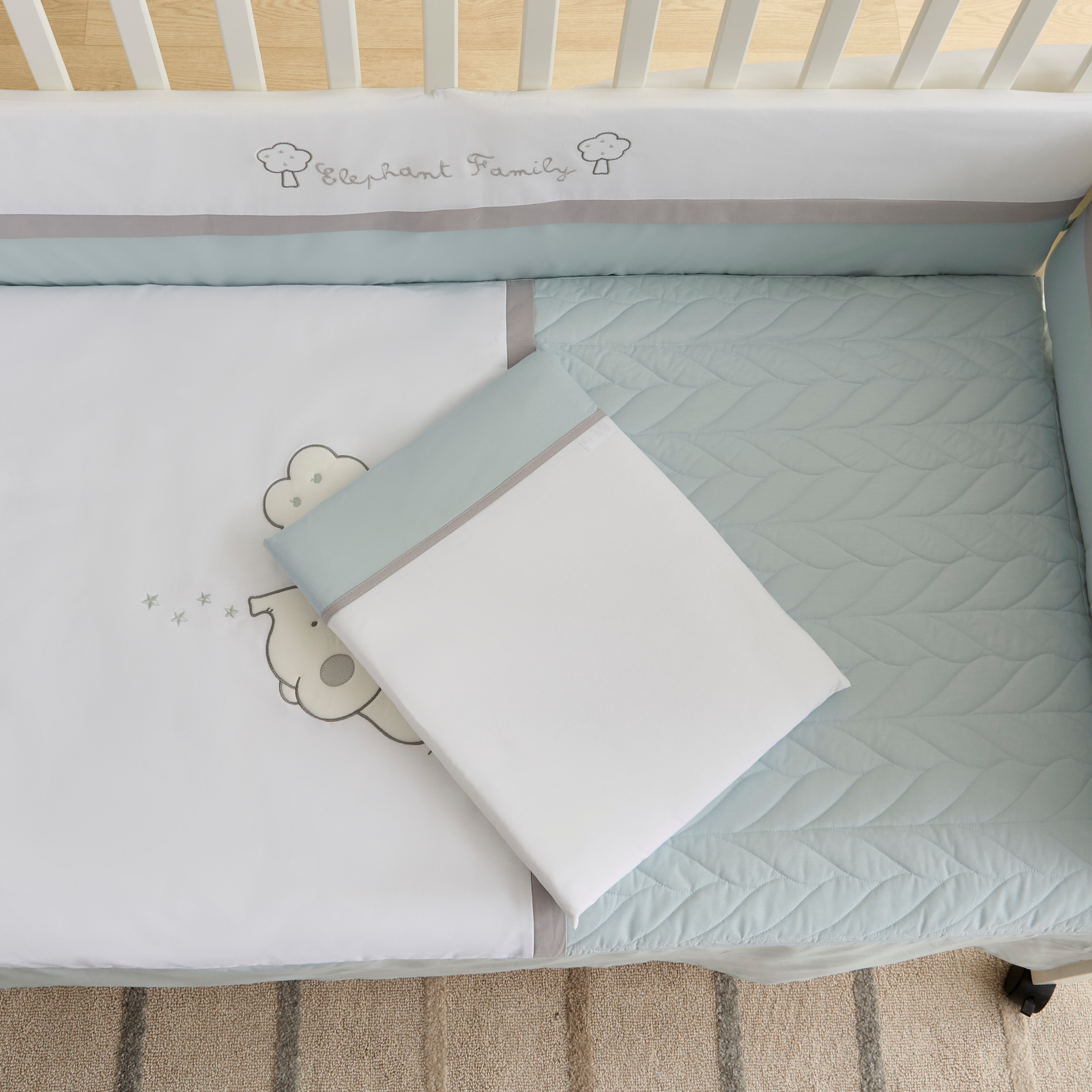 Funnababy 4-Piece Bedding Set-baby-nursery-babybedding-image-6