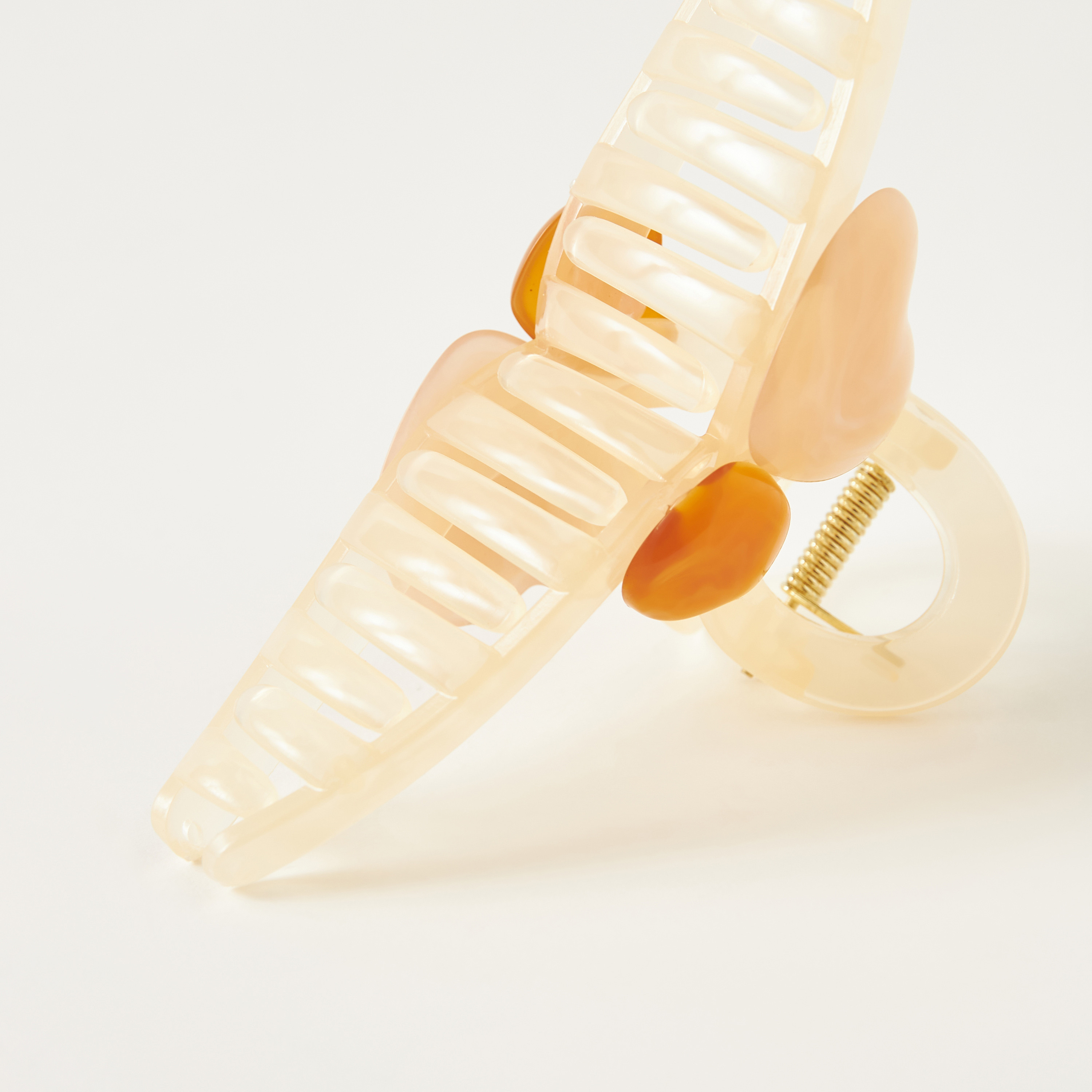 Heart Embellished Hair Clamp-women-hairaccessories-clamps-image-3