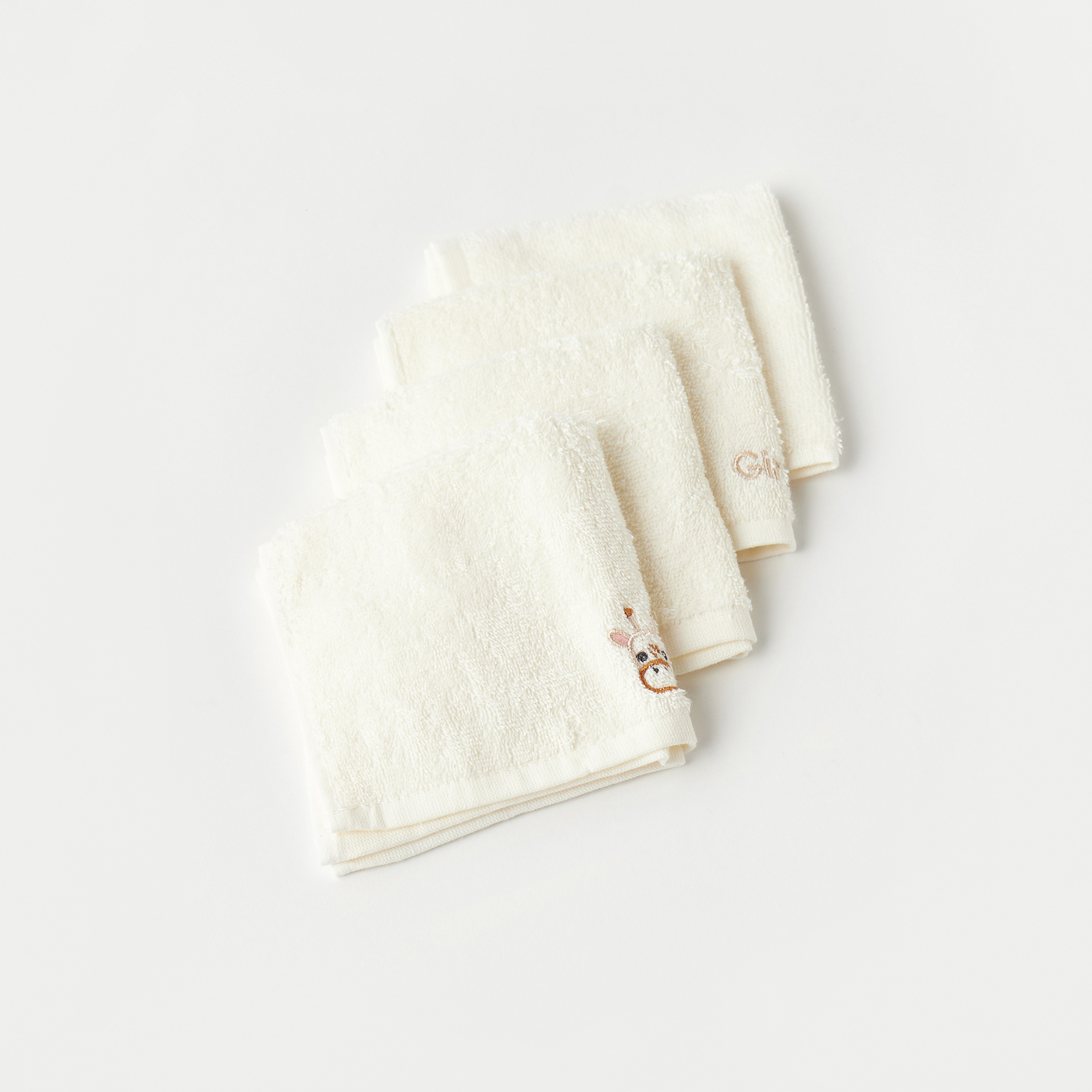 مناشف تنظيف بتطريز زرافة من جونيورز - طقم 4 قطع-baby-bathandcare-towels-image-2