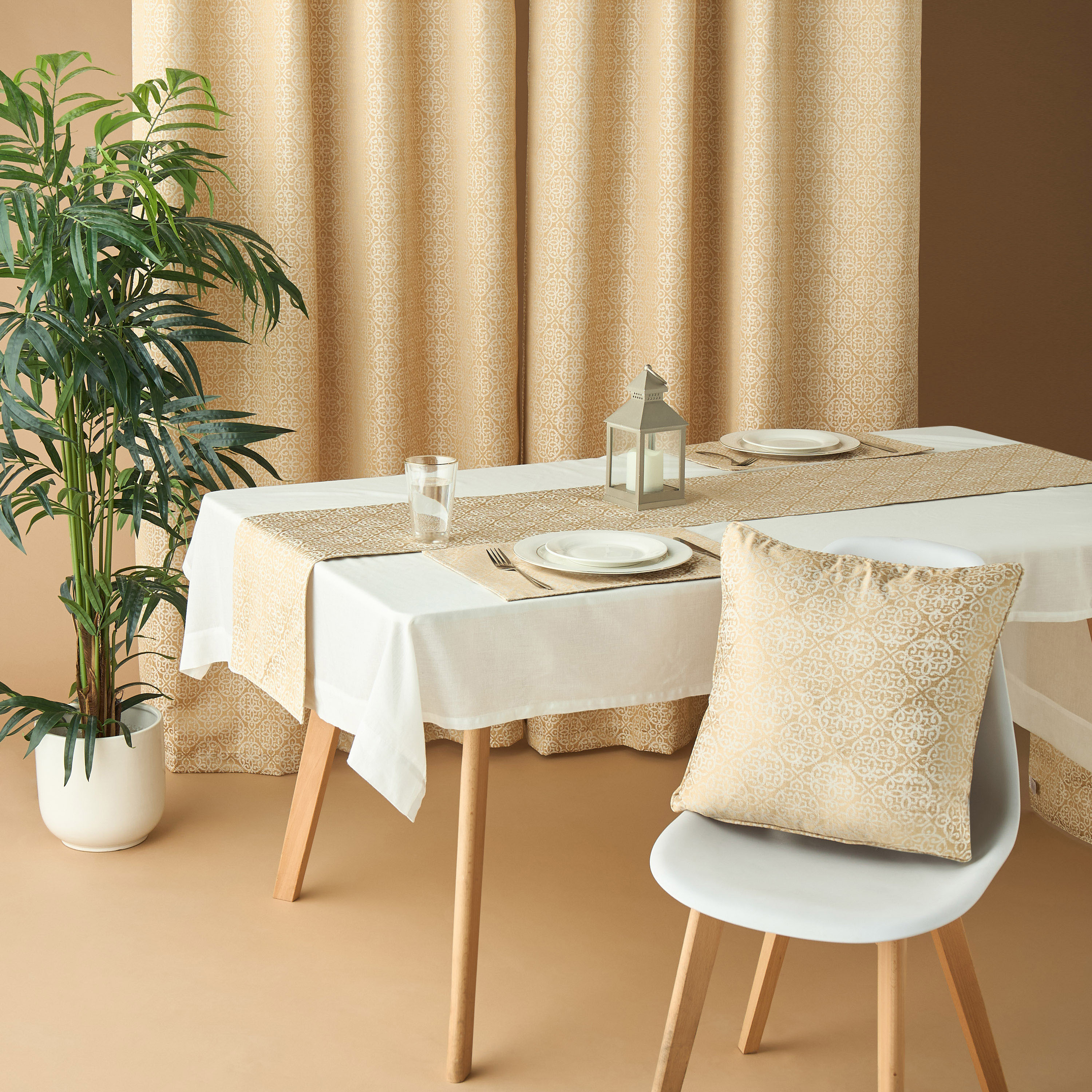 Damask 2-Piece Jacquard Placemat Set - 45x30 cms-household-dining-tablelinen-placemats-image-5