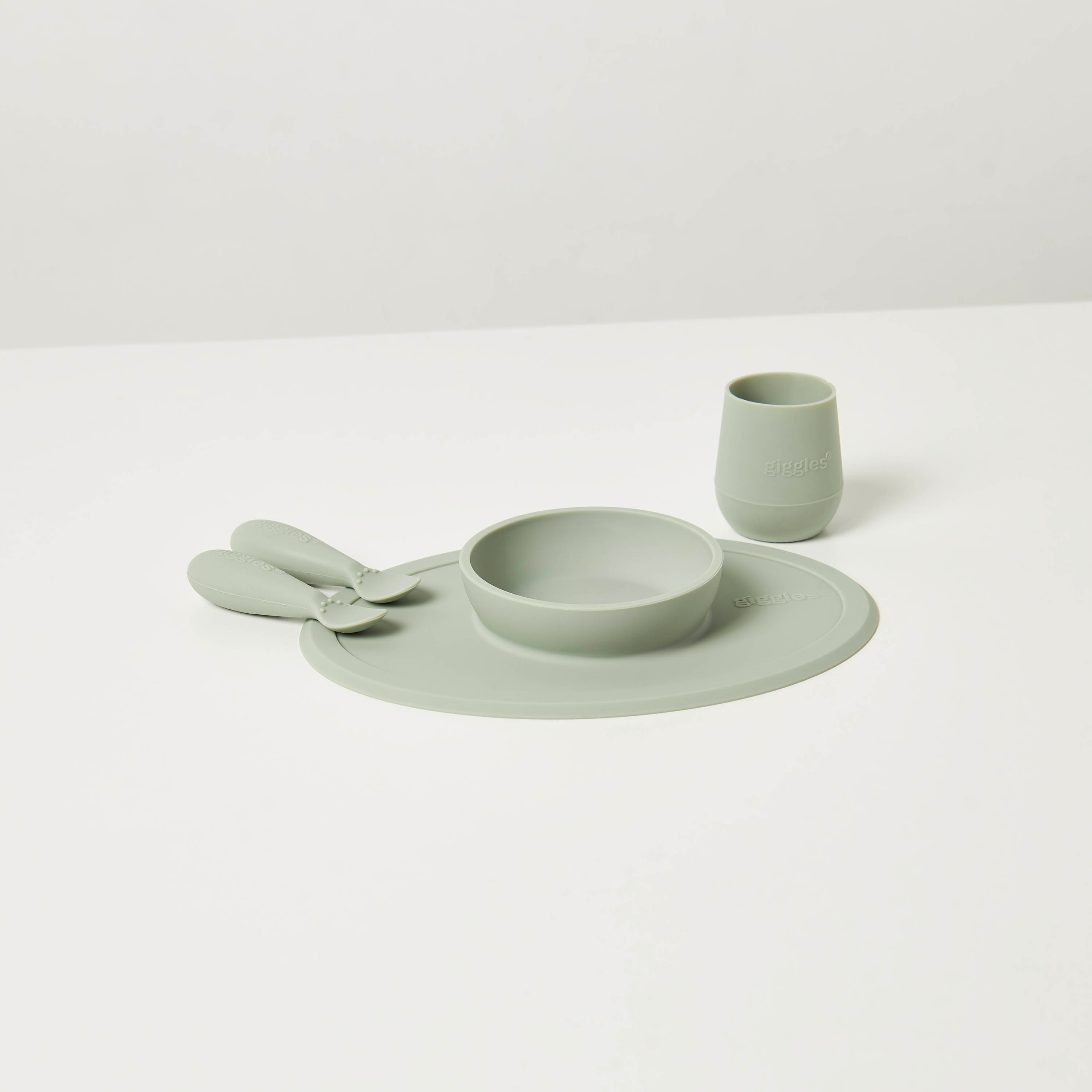 طقم عشاء سيليكون سادة للطعام الأول 4 قطع من جيجلز-baby-feeding-mealtimeessentials-image-4