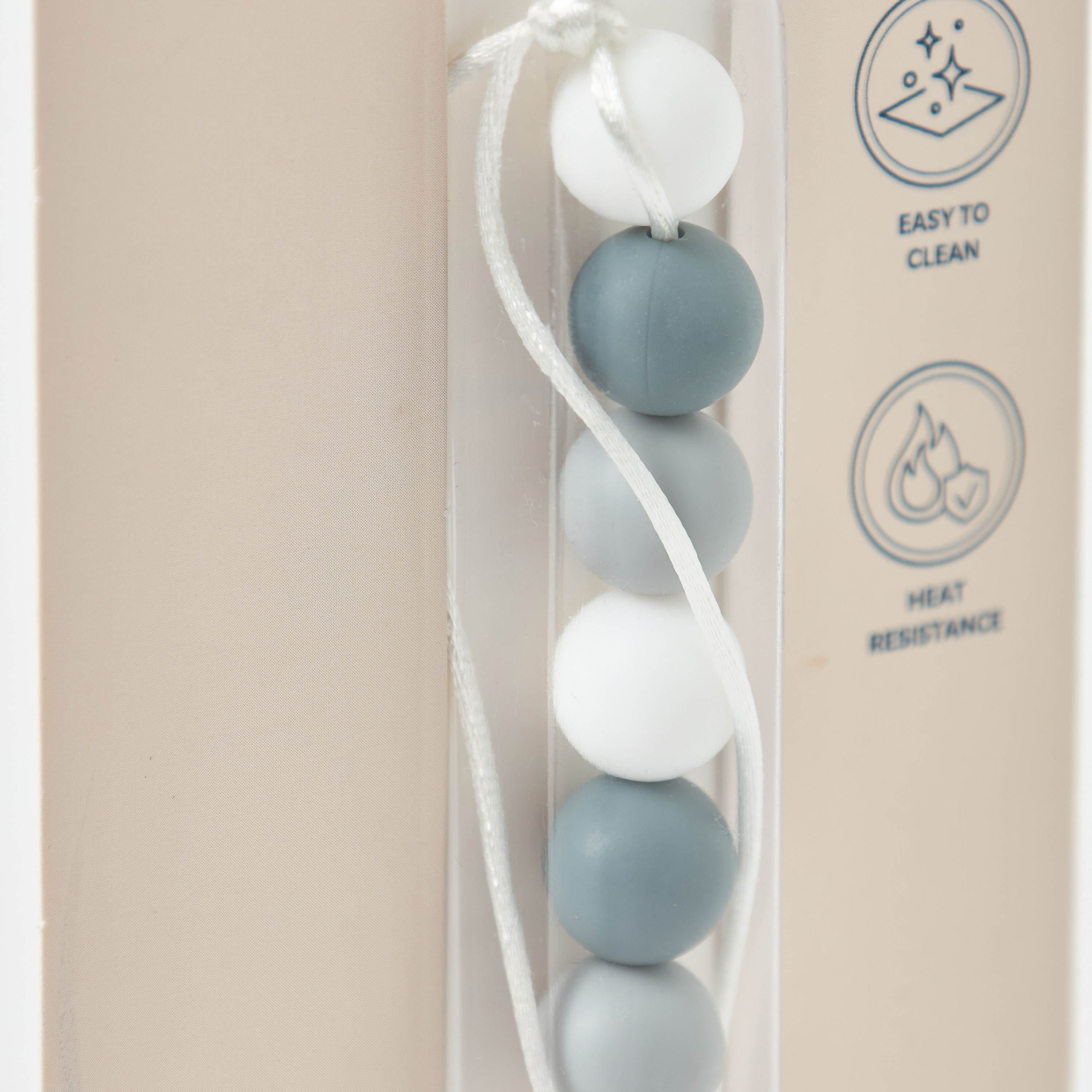 مشبك حامل لهاية خشب بخرز سيليكون من جيجلز-baby-feeding-pacifiers-image-1