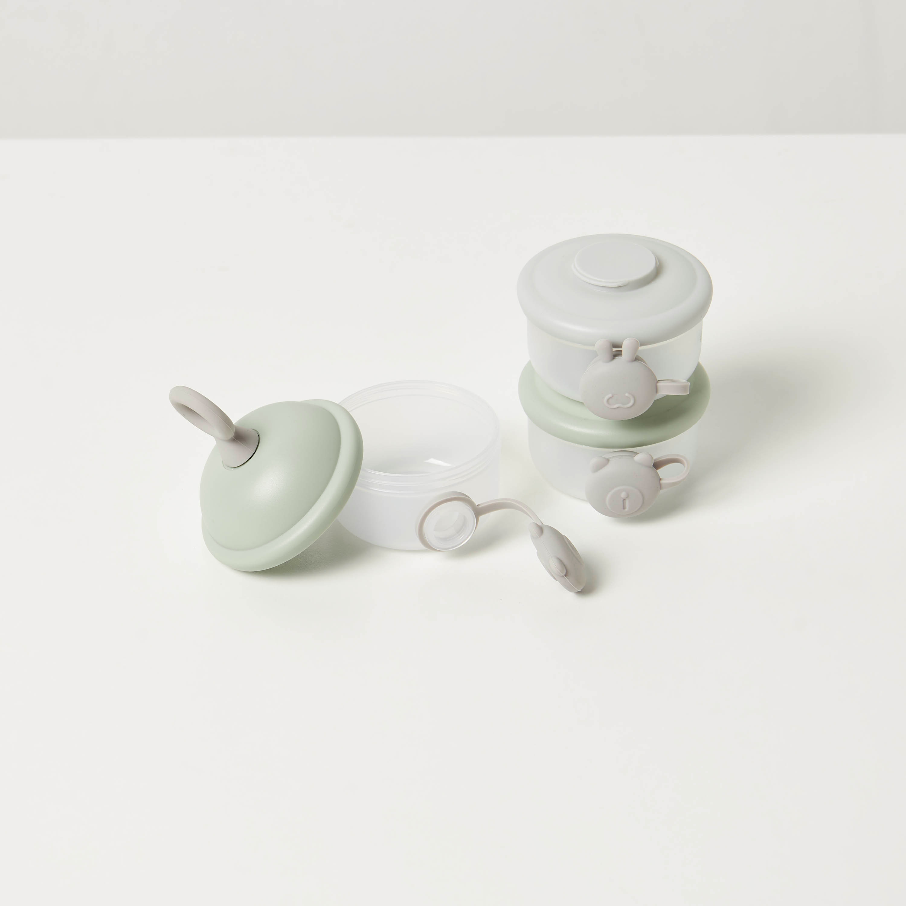 Giggles Solid 3-Piece Milk Powder Container with Button and Hook-baby-feeding-accessories-image-3