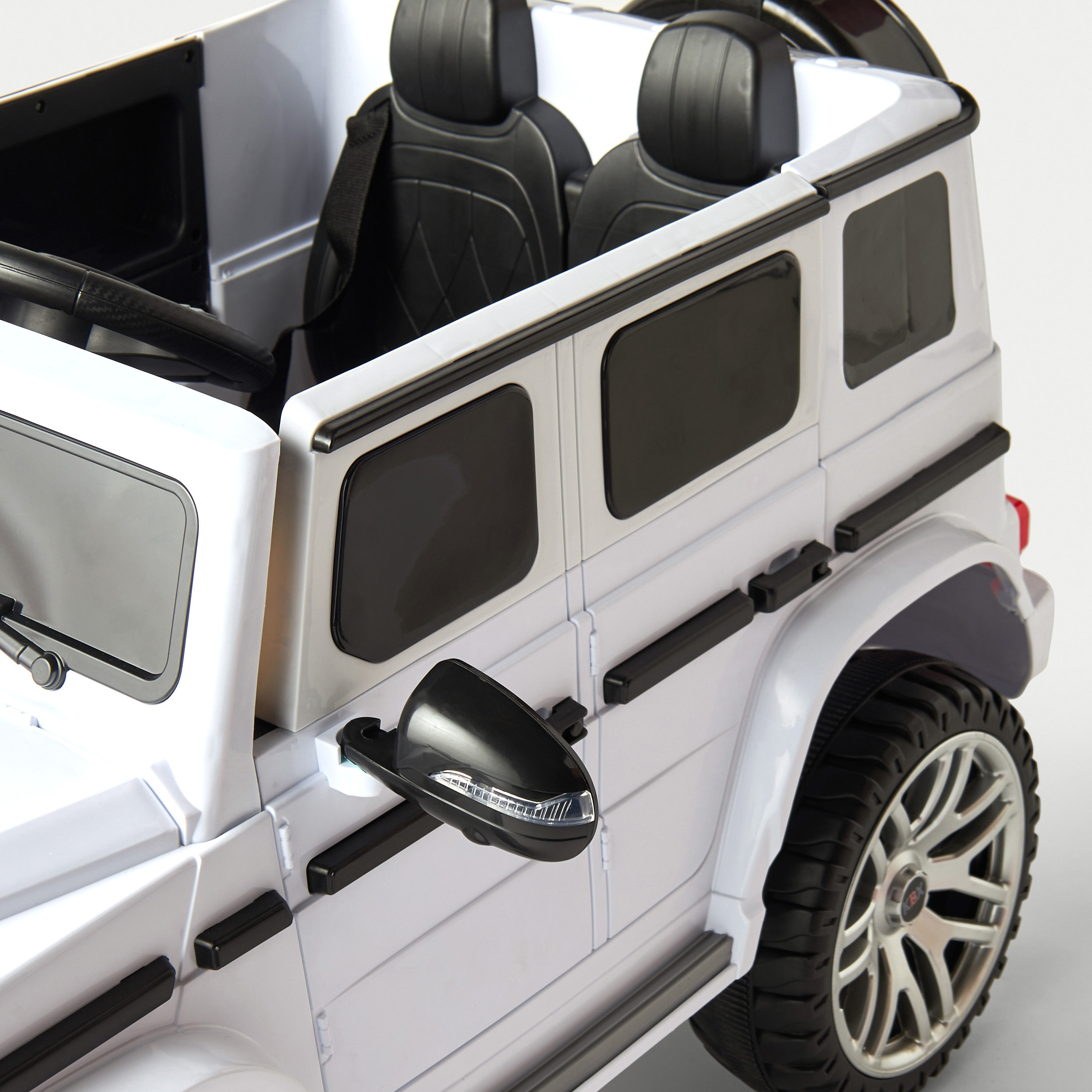 Remote Control 12V 2.4G Electric Ride-On SUV Car-toys-outdoor-bikesandrideons-electricvehicles-image-6