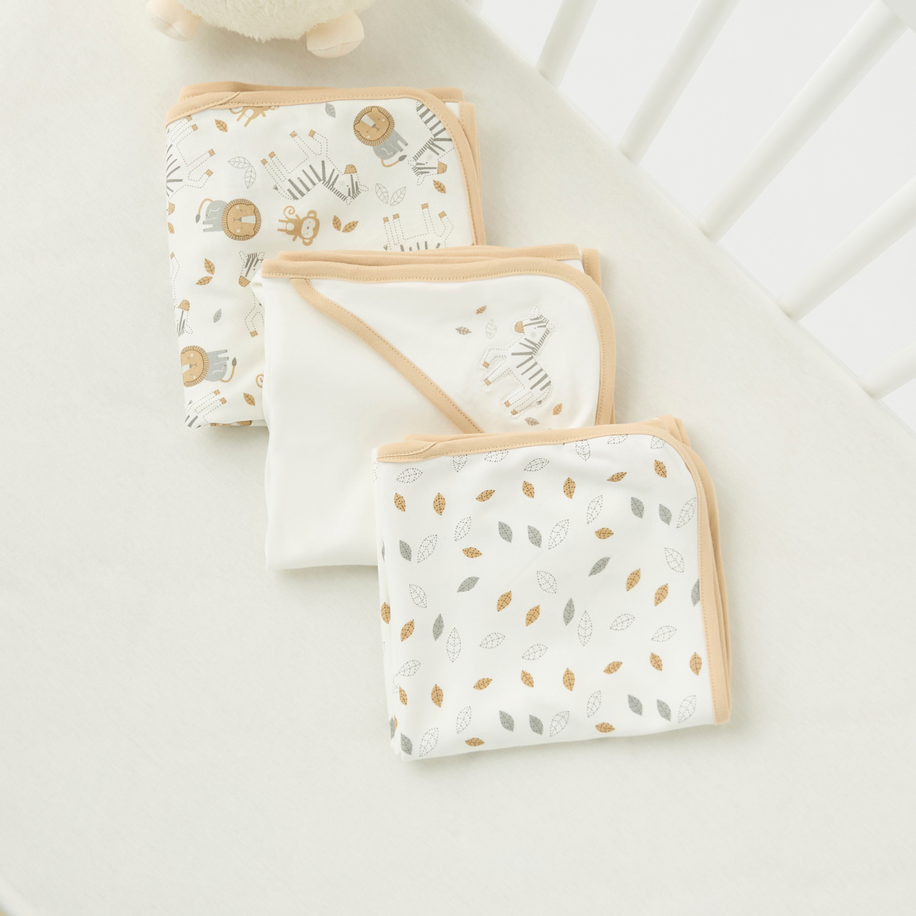 Juniors Printed Receiving Blanket with Hood - Set of 3-baby-nursery-blanketsandswaddles-receivingblankets-image-4