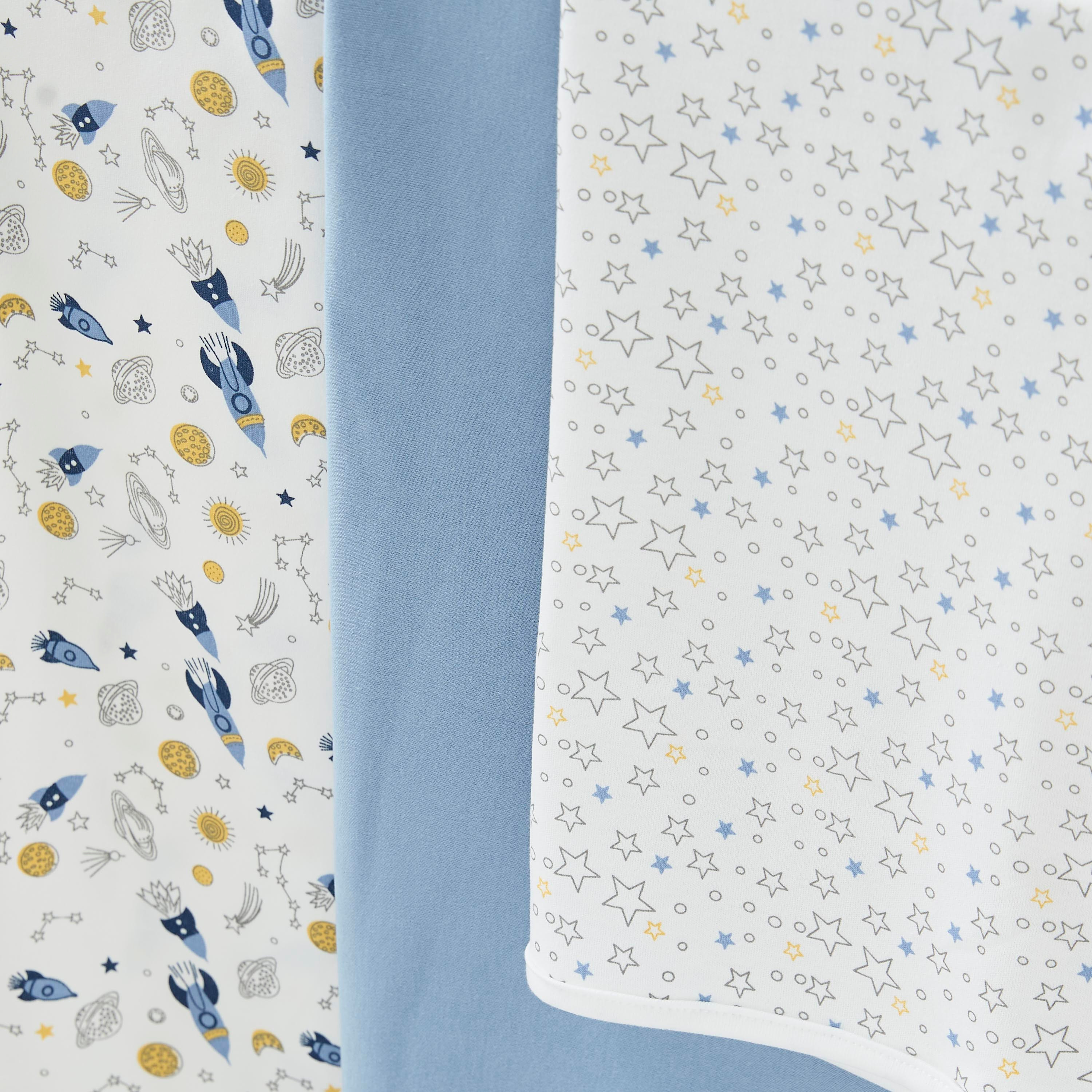 Juniors Printed Receiving Blanket with Hood - Set of 3-baby-nursery-blanketsandswaddles-receivingblankets-image-2