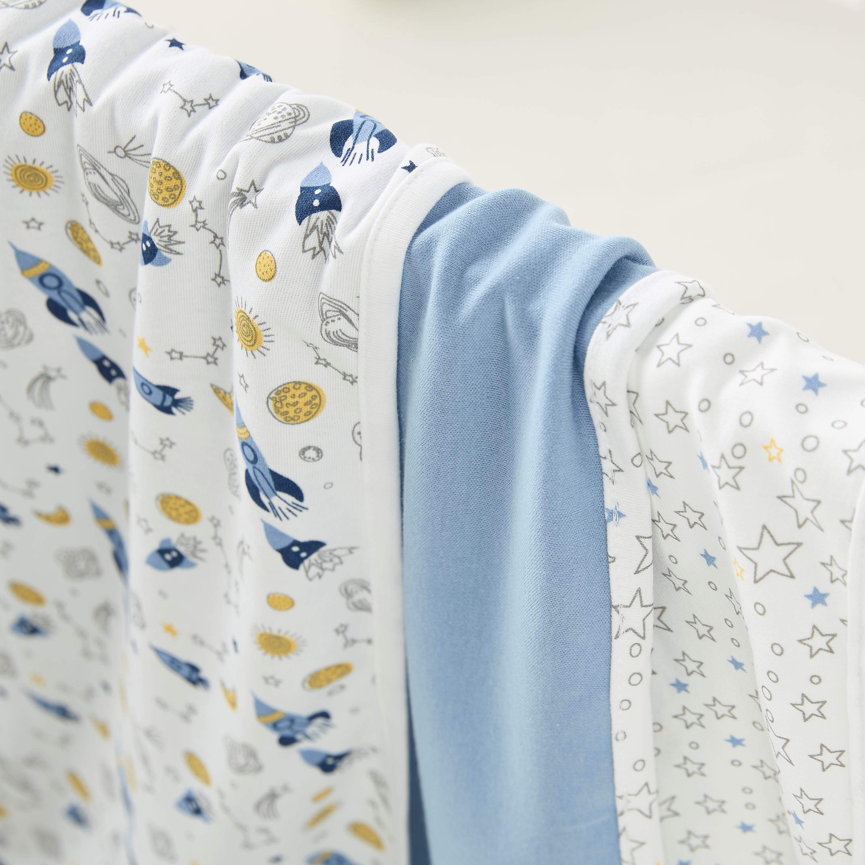 Juniors Printed Receiving Blanket with Hood - Set of 3-baby-nursery-blanketsandswaddles-receivingblankets-image-3