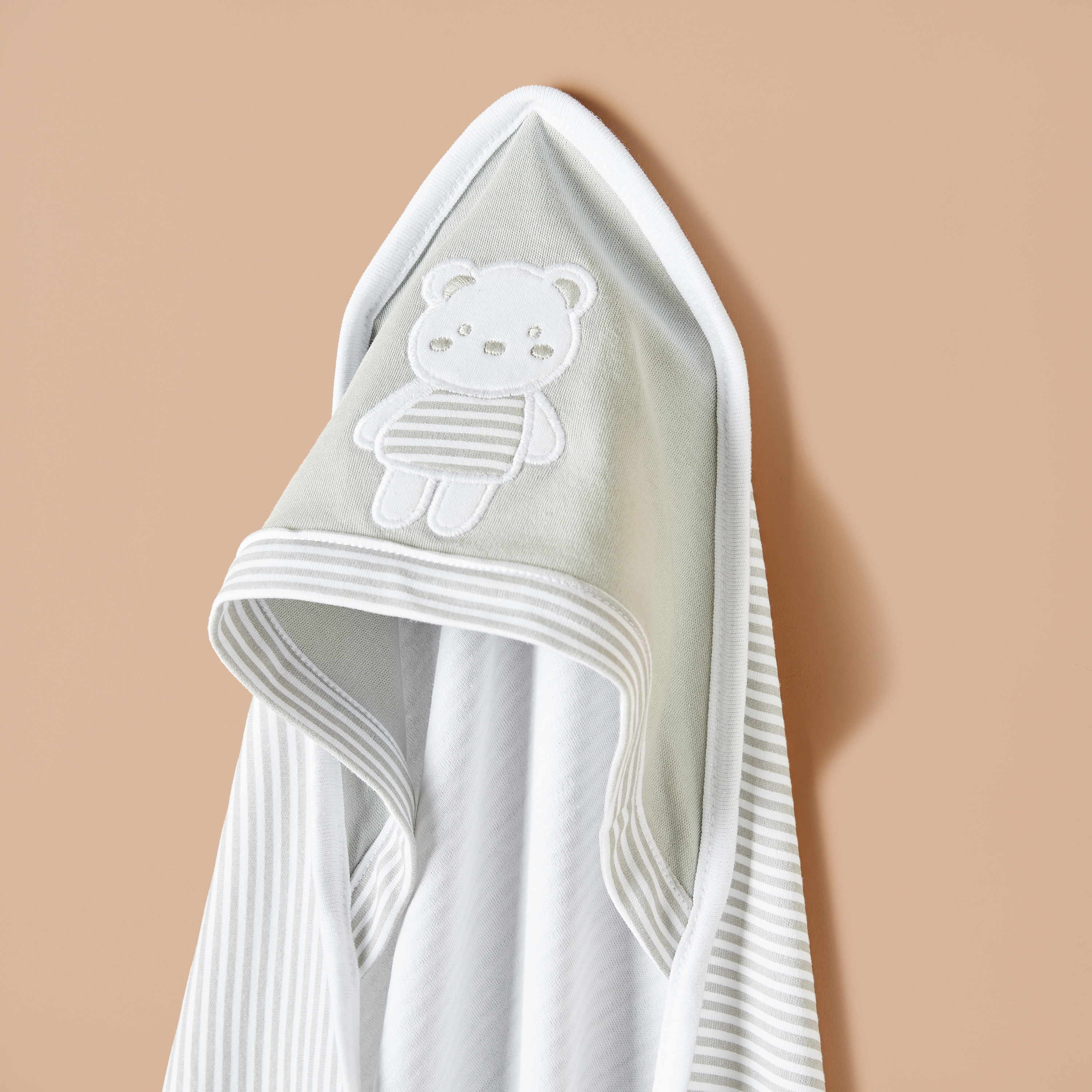 Juniors Striped Hooded Blanket - 80x80 cm-baby-nursery-blanketsandswaddles-receivingblankets-image-2